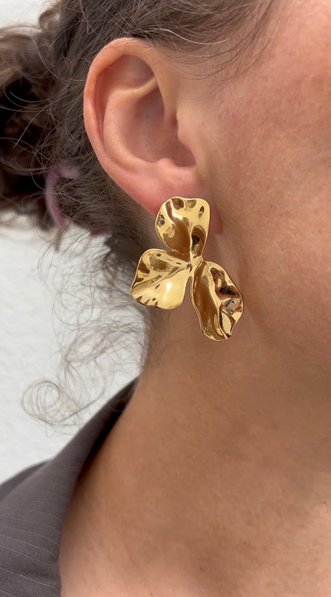 Petal earrings