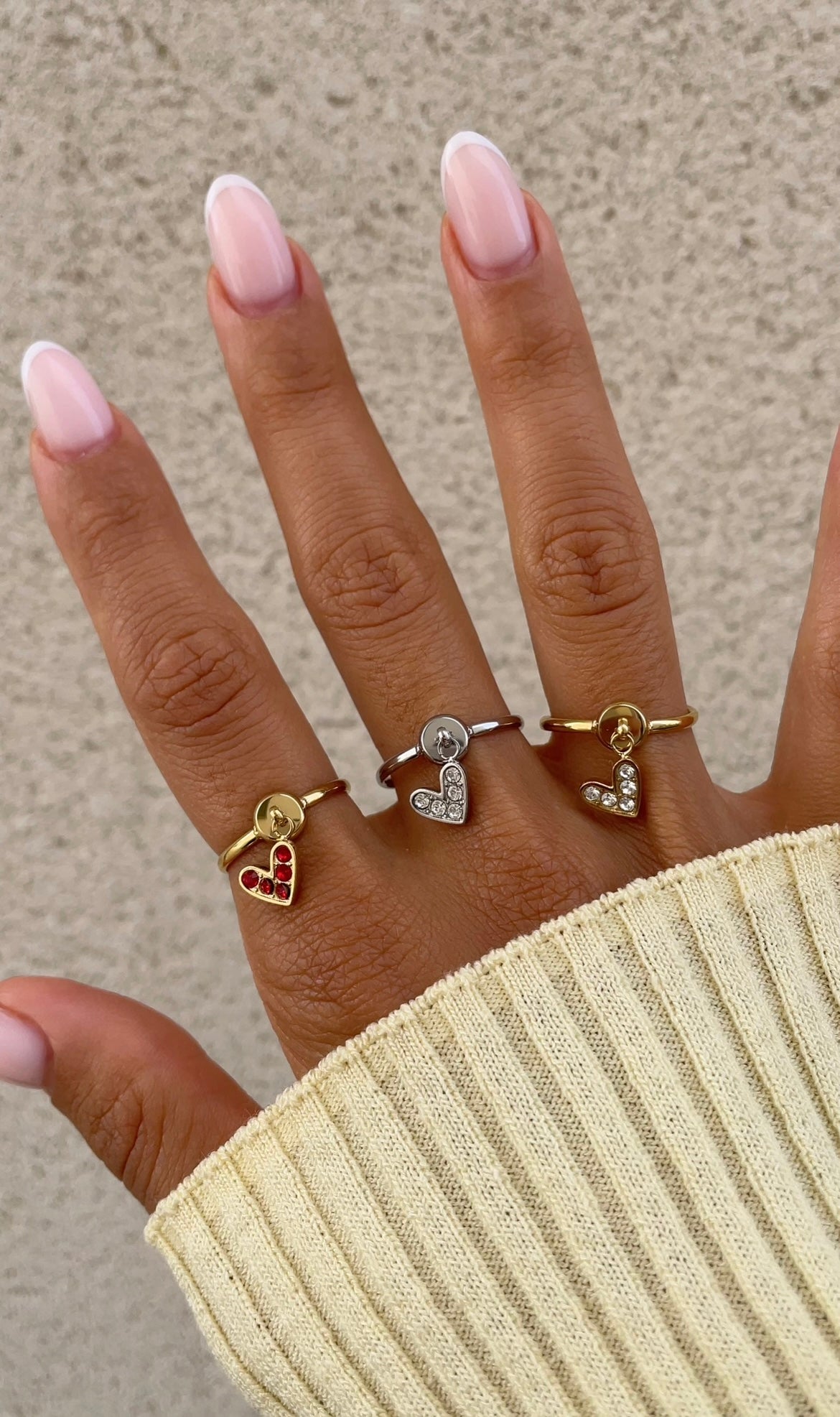 Dangling heart ring