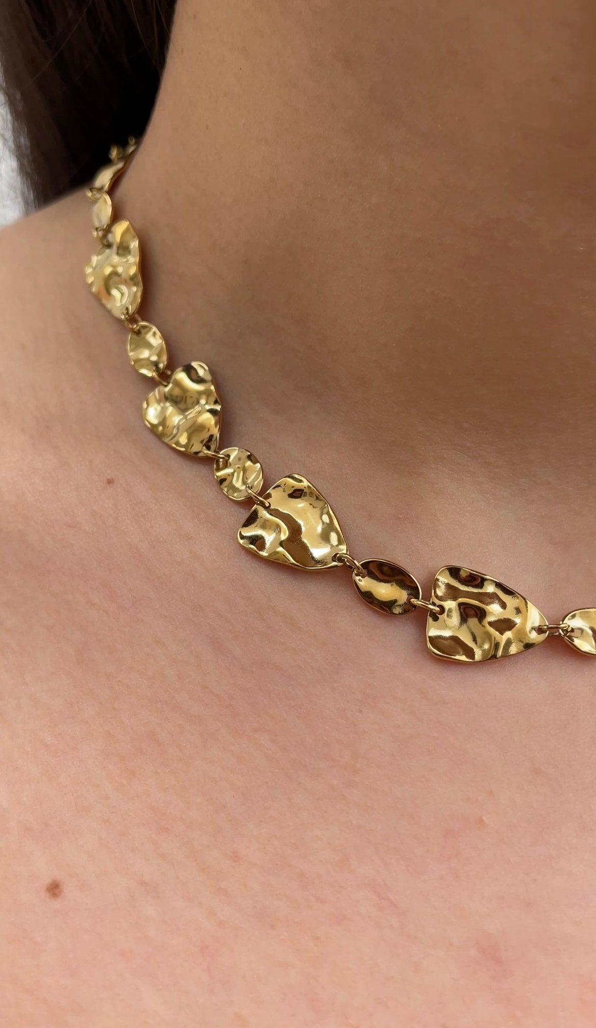 Hammered necklace