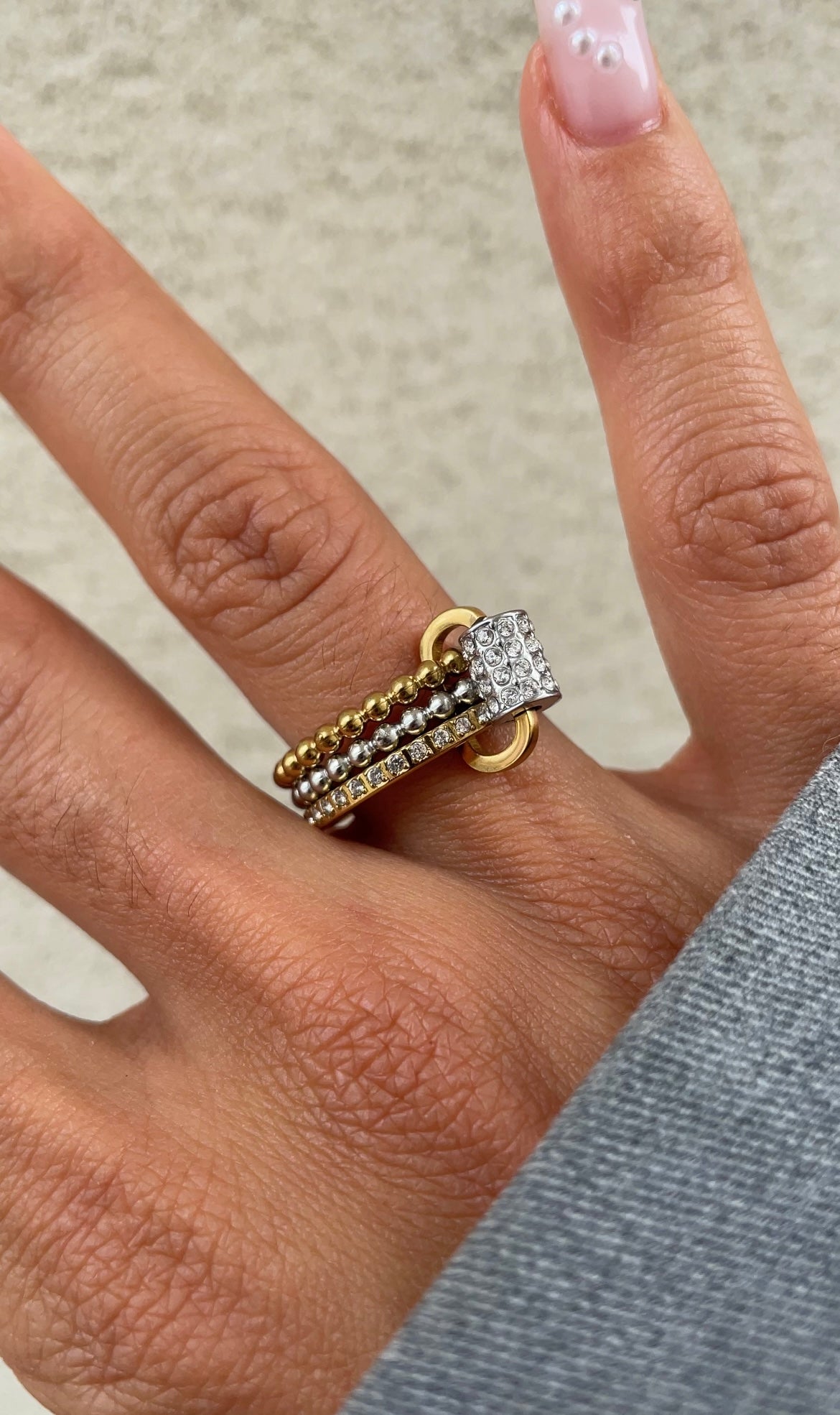 Trombone couture ring