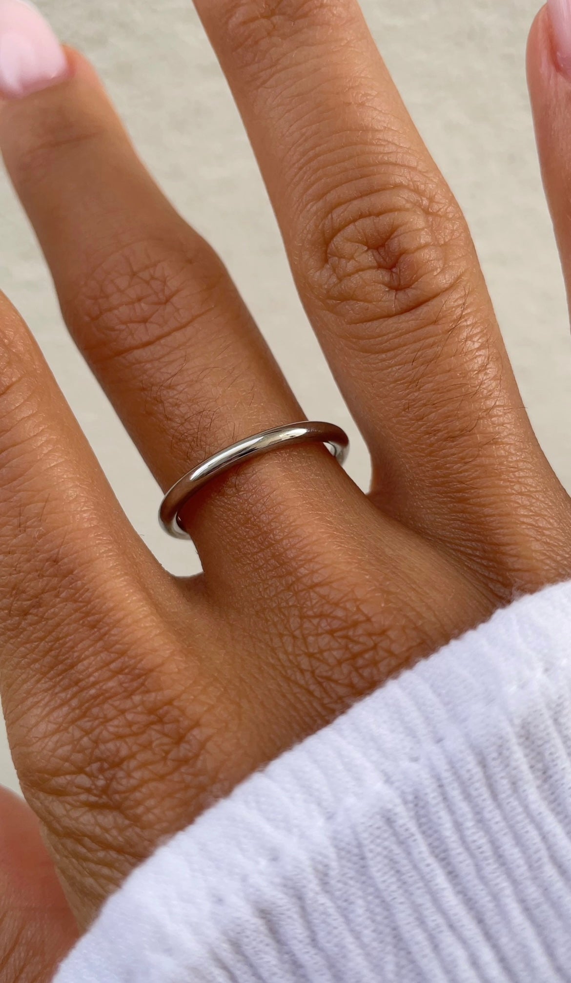 Thin Simple ring