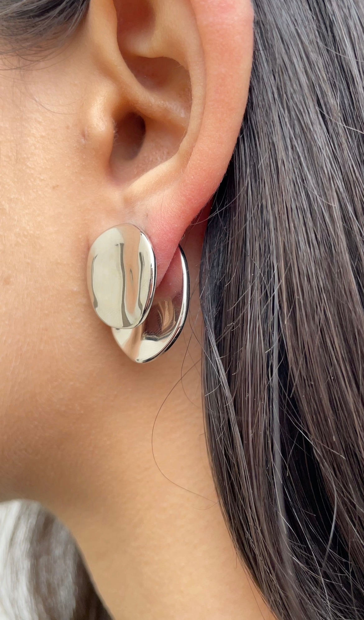 Two pieces earrings