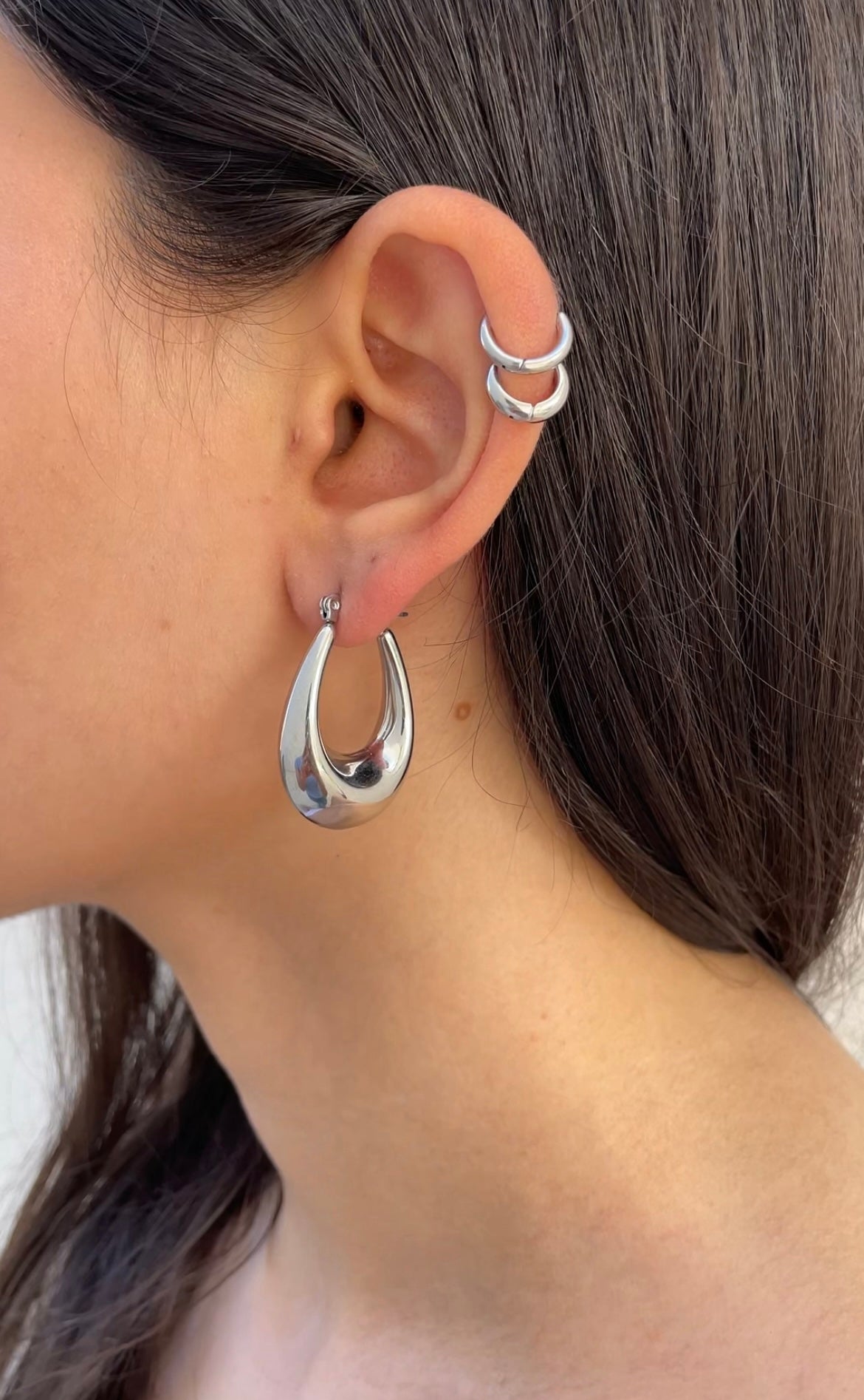 Big Parisian hoops