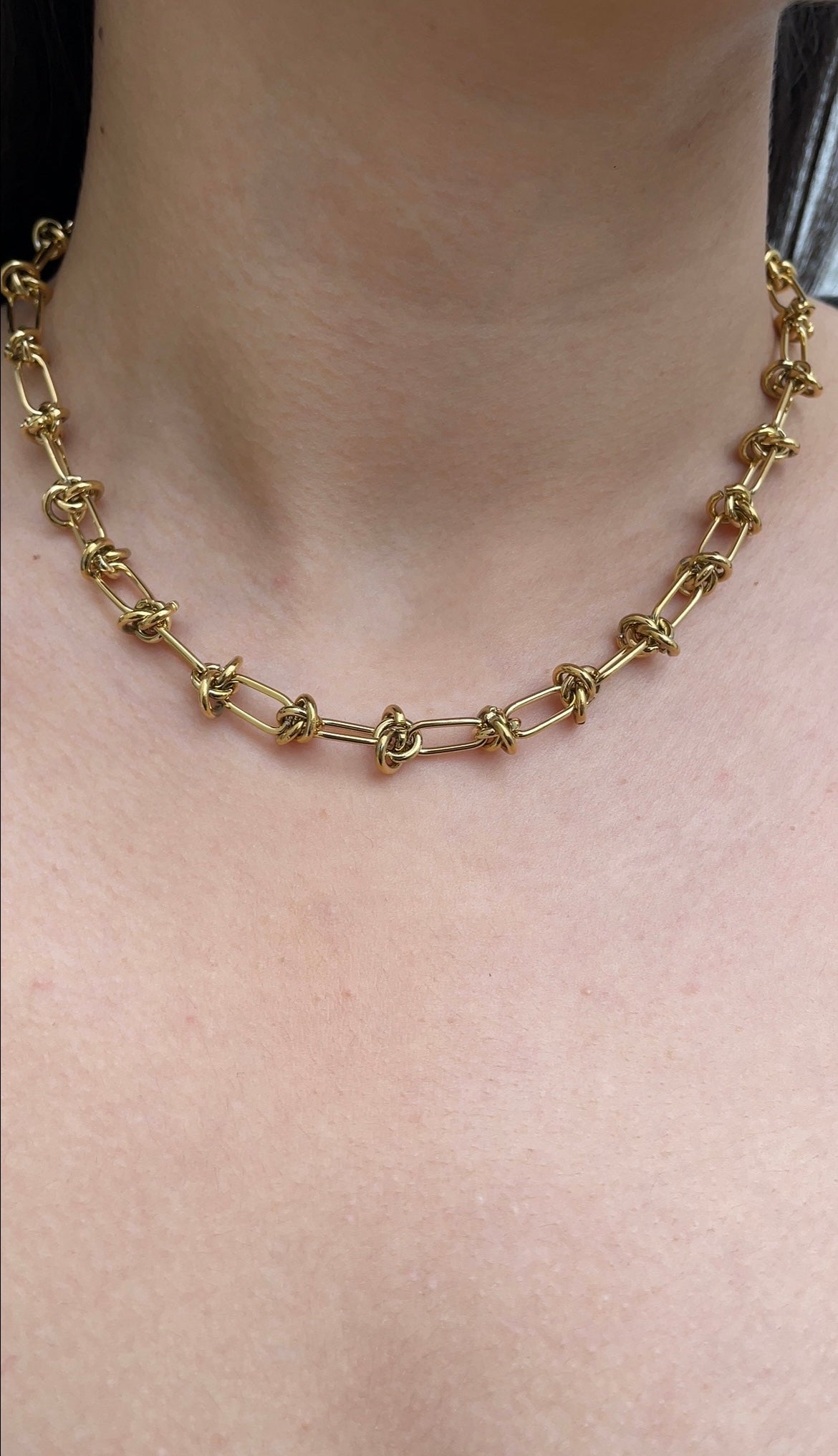 Knot necklace