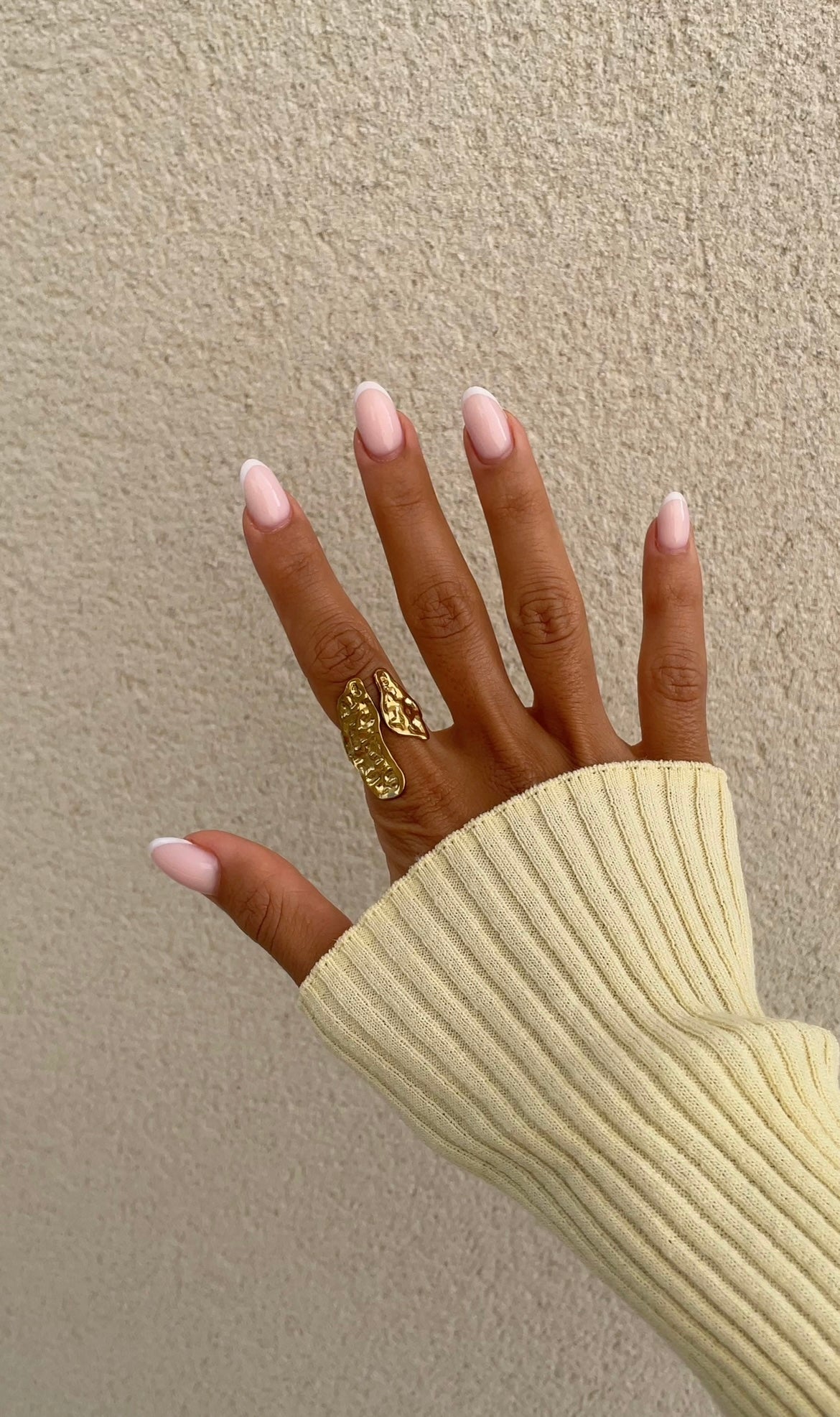 Huge stone ring
