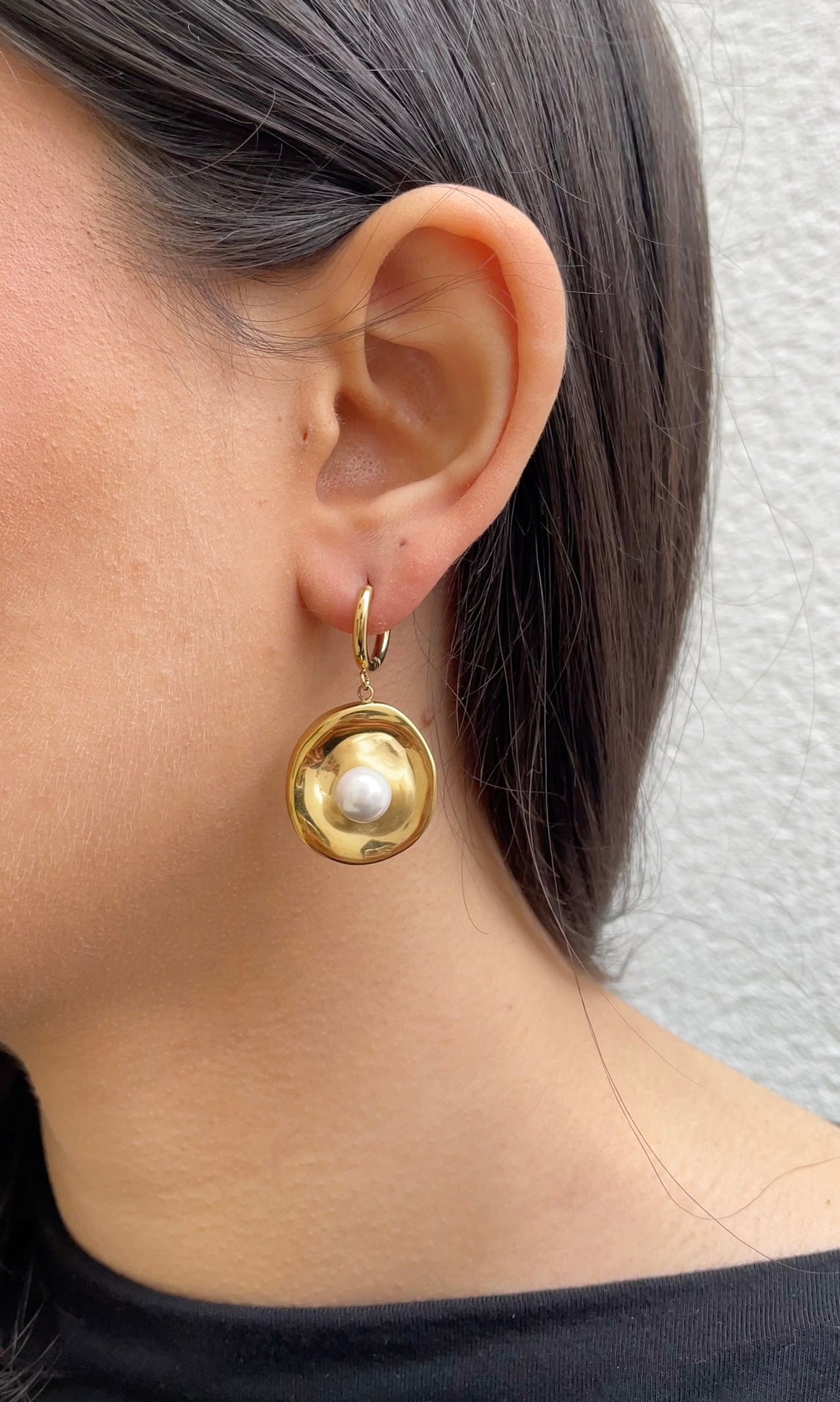 Oyster earrings