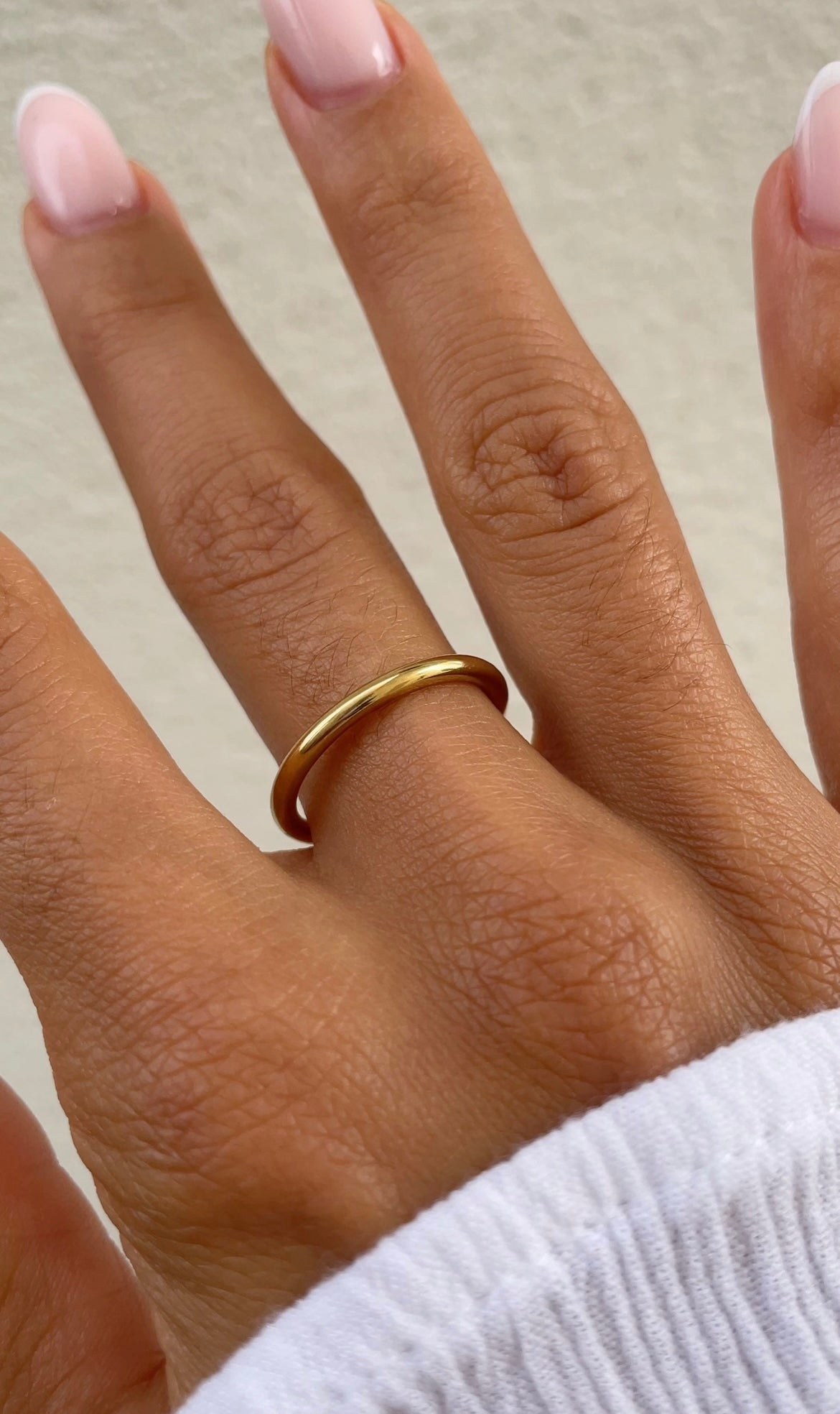 Thin Simple ring