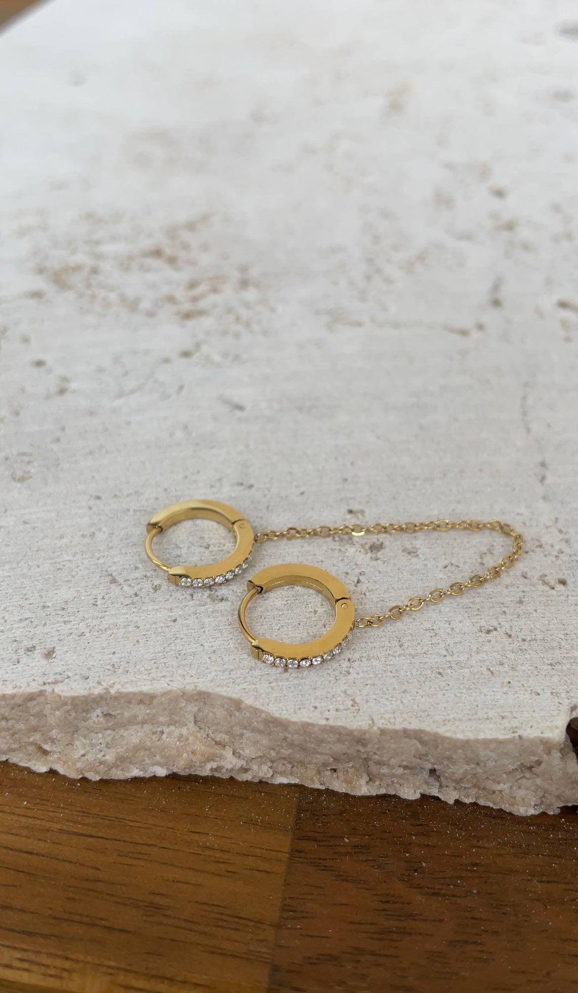 Mono strass earring
