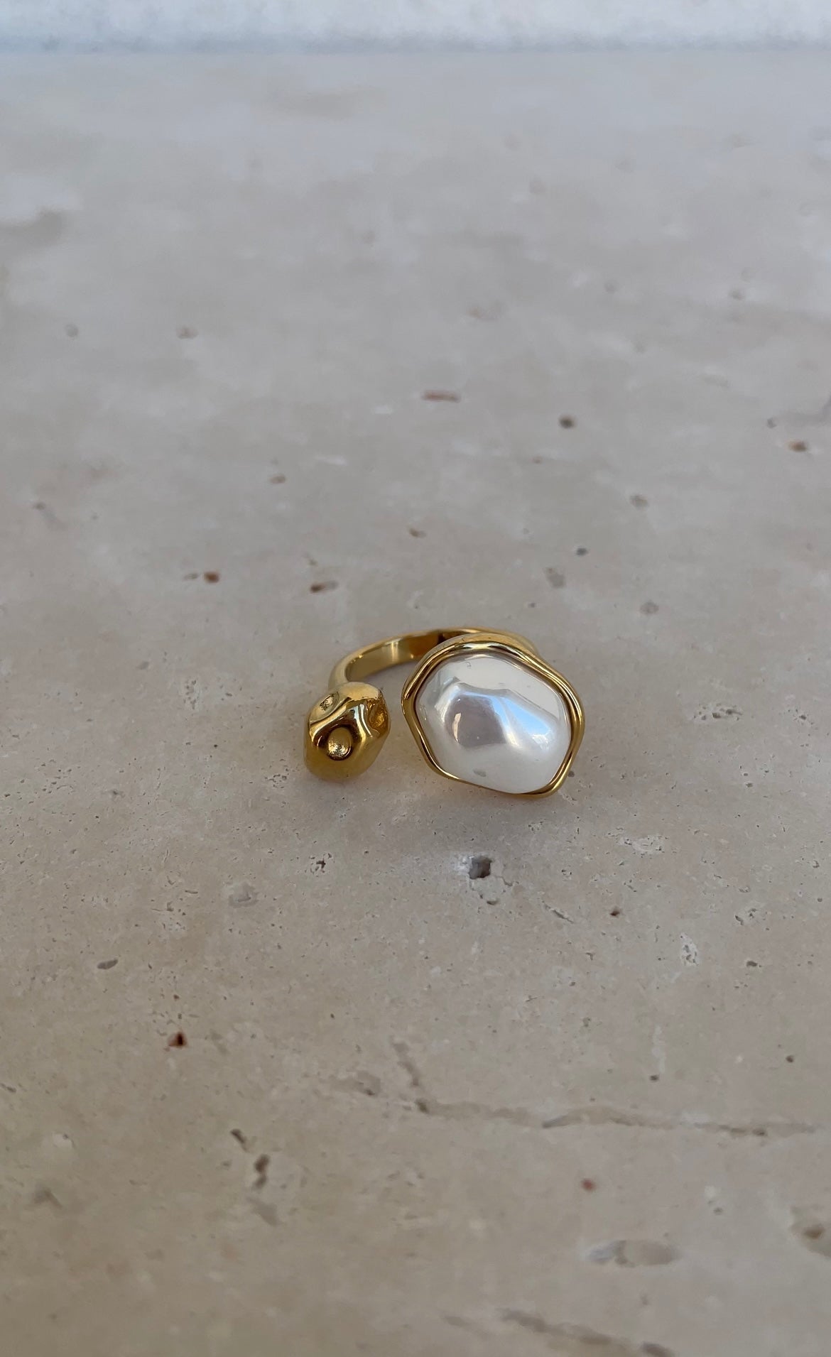 Water Pearl ring