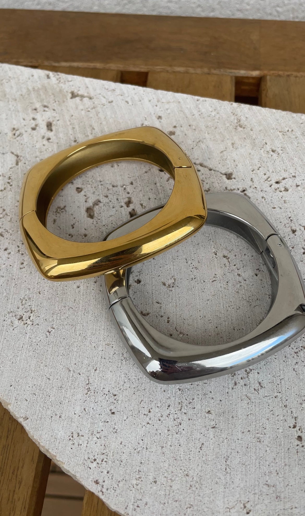 Squared bangle
