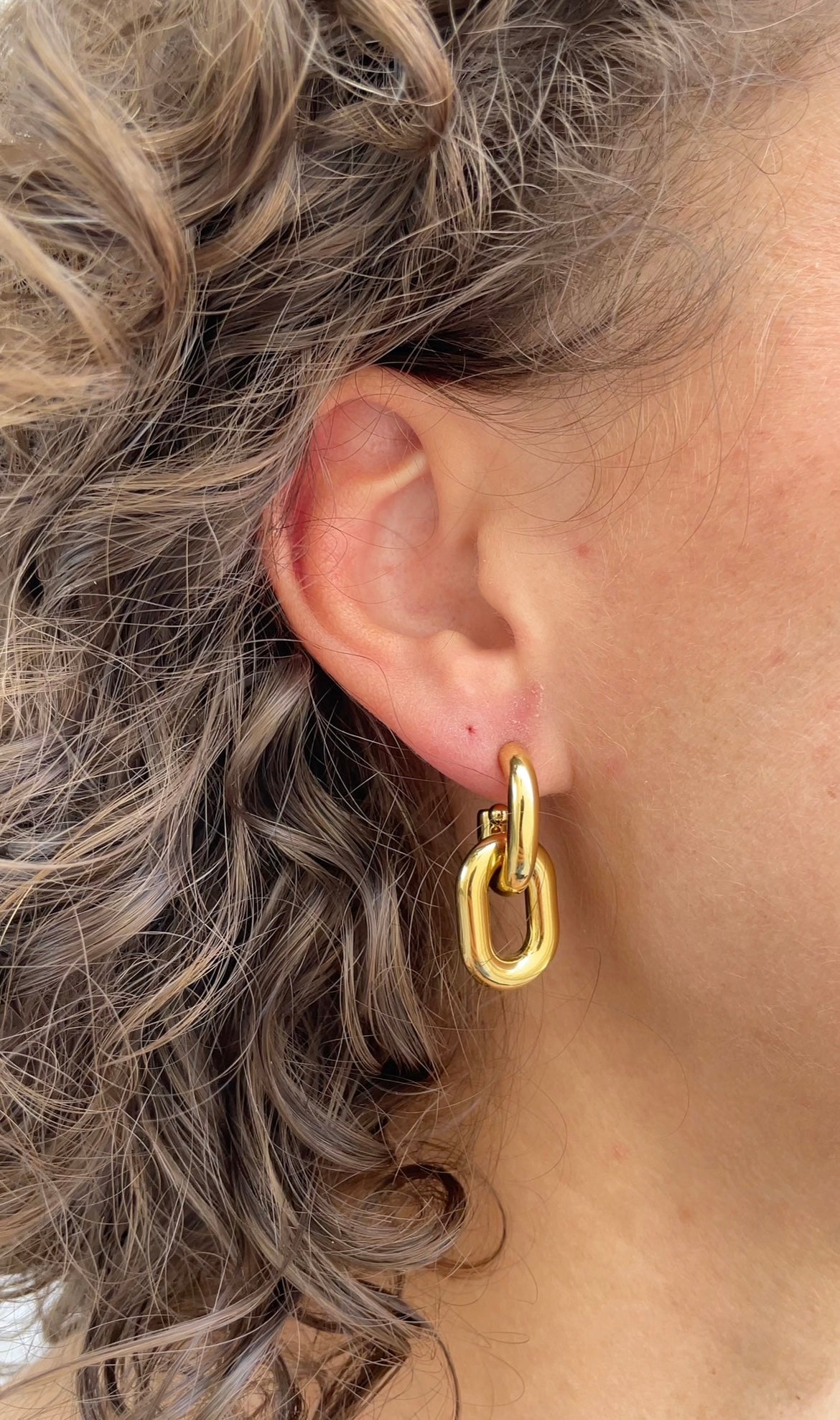 Mini oval x hoops earrings