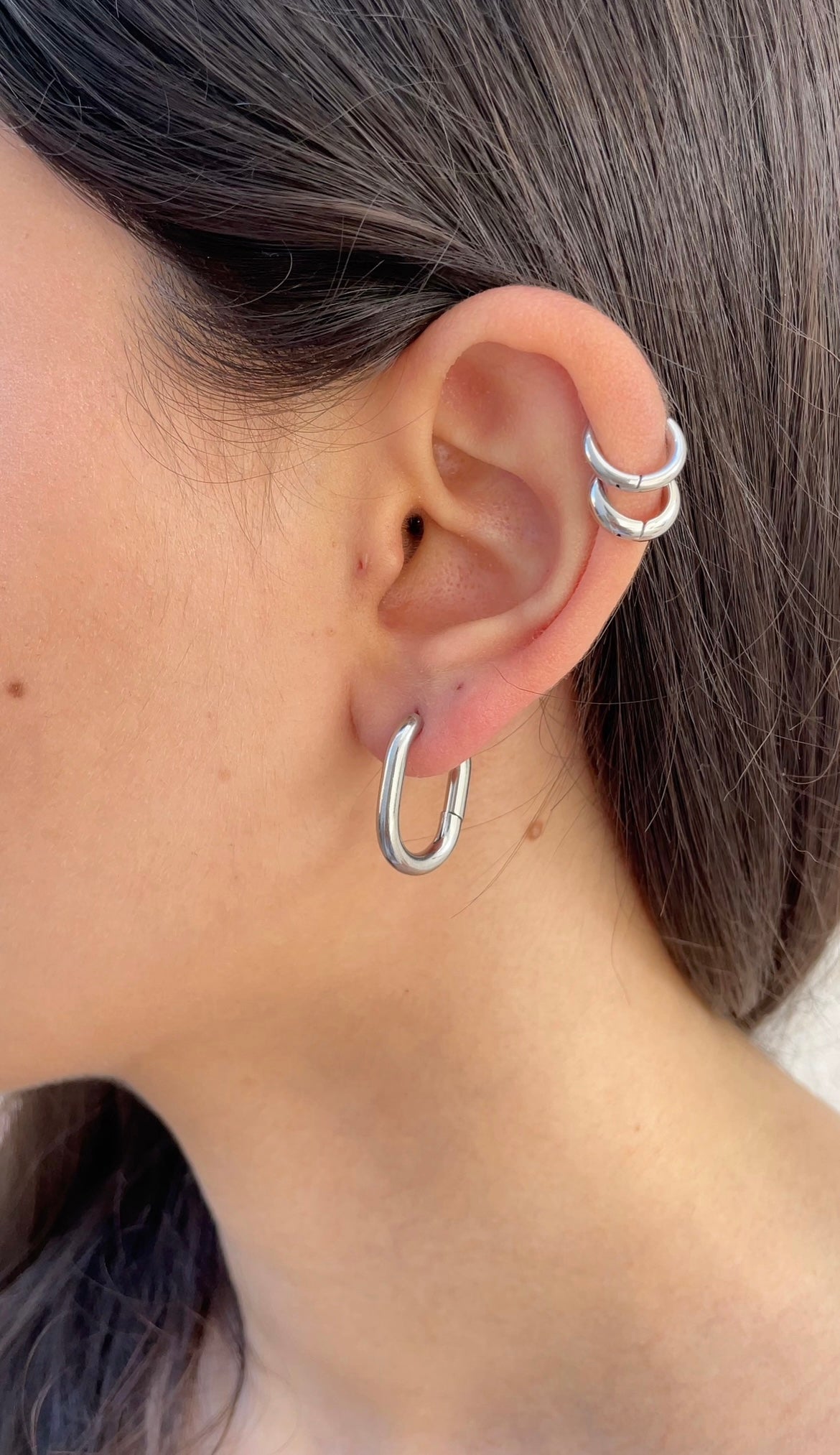 Oval earrings