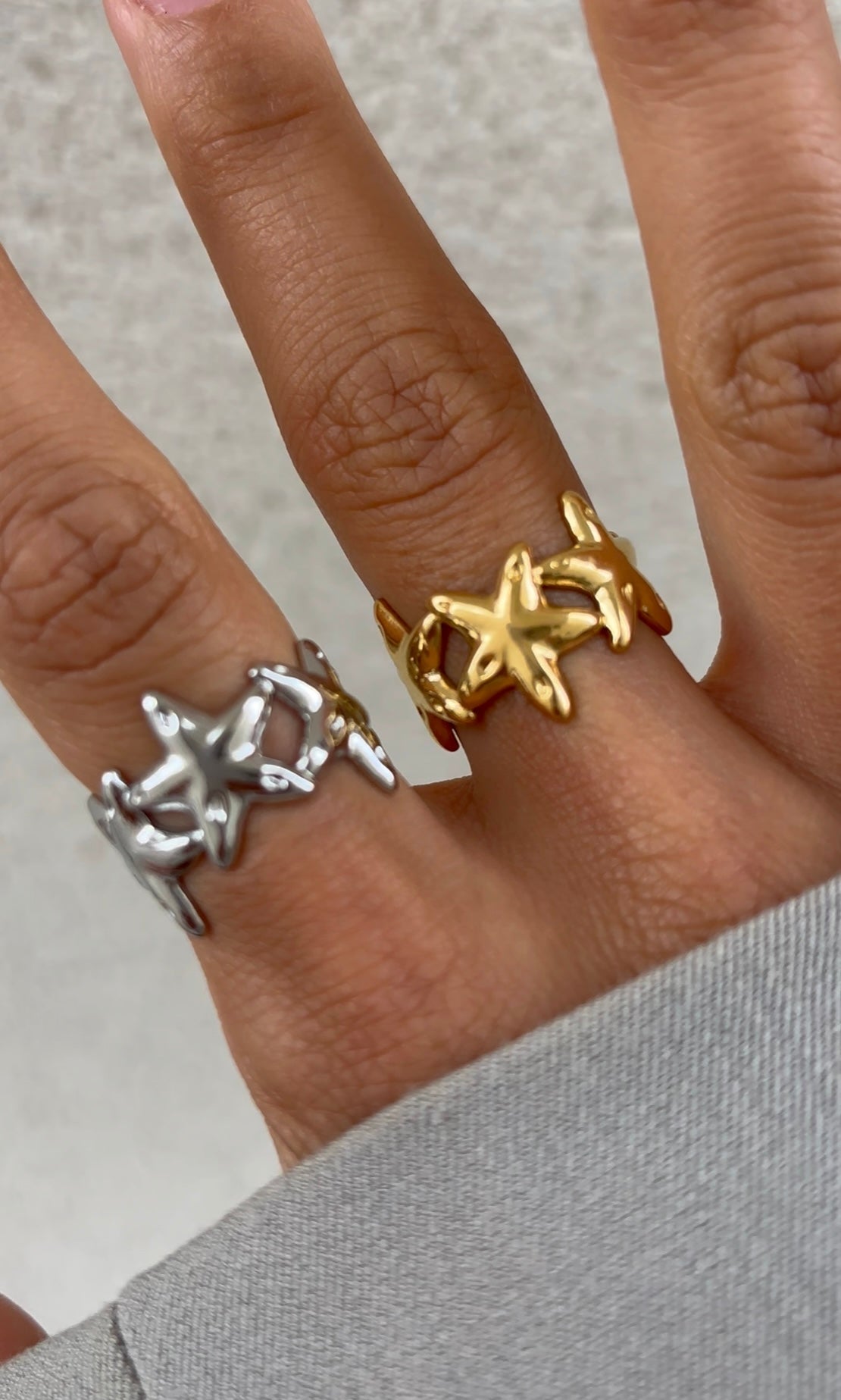 Multi star ring