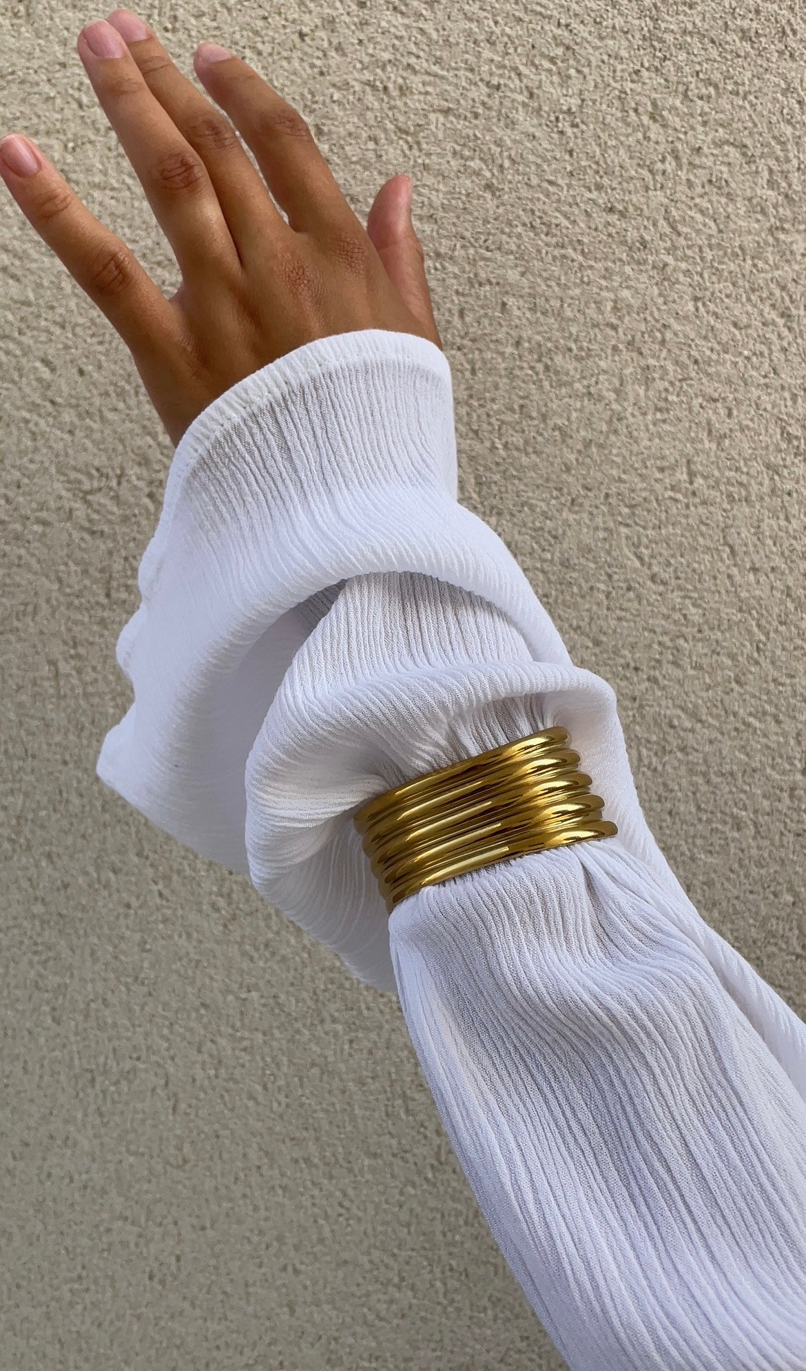 Roman bangle