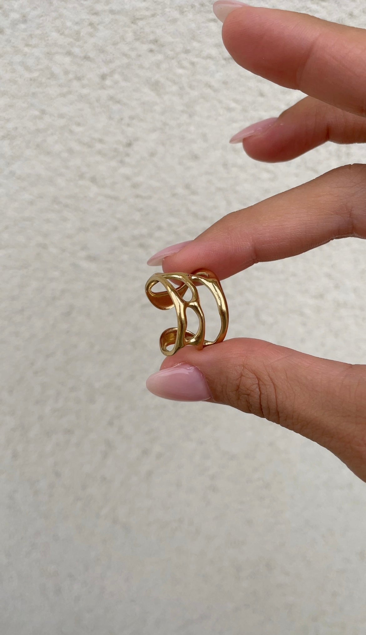 Bone ring