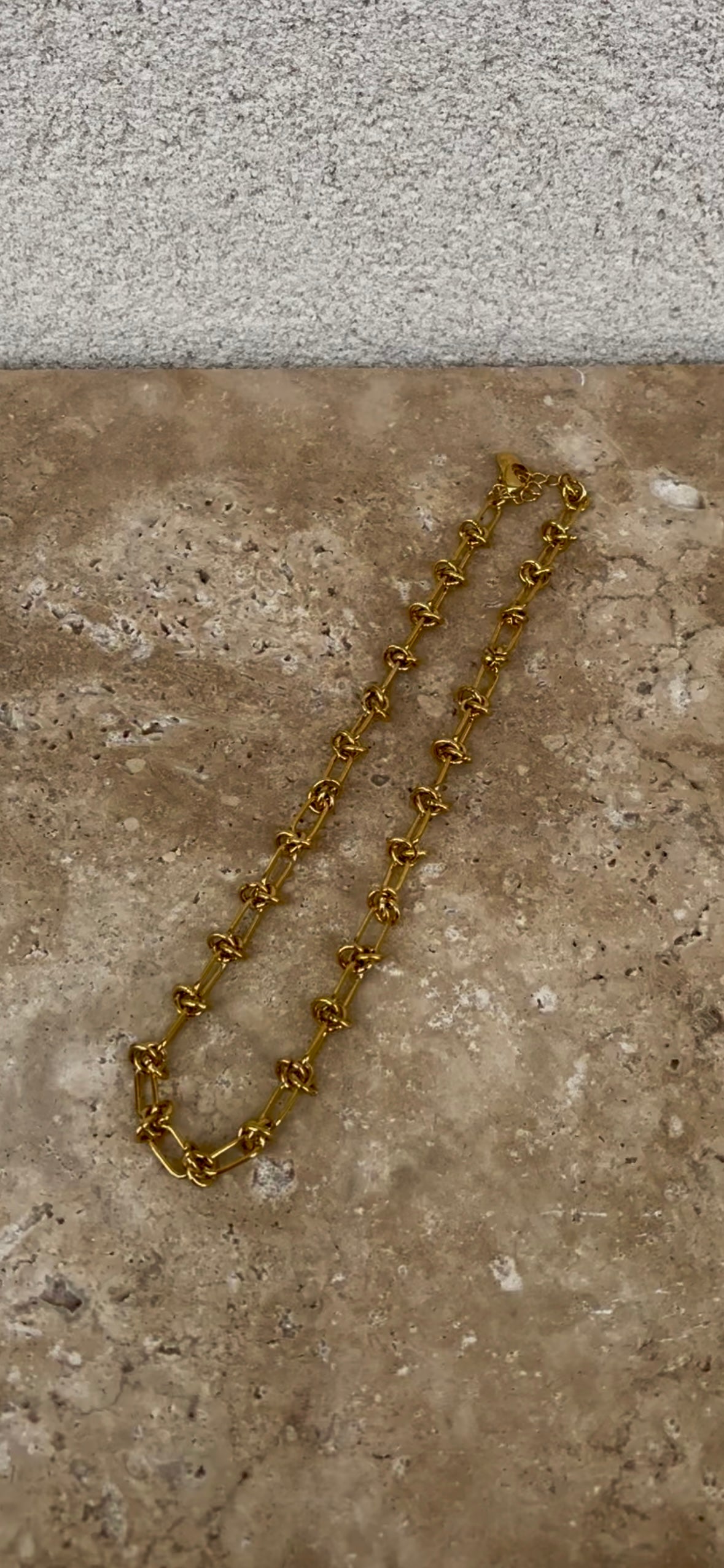 Knot necklace