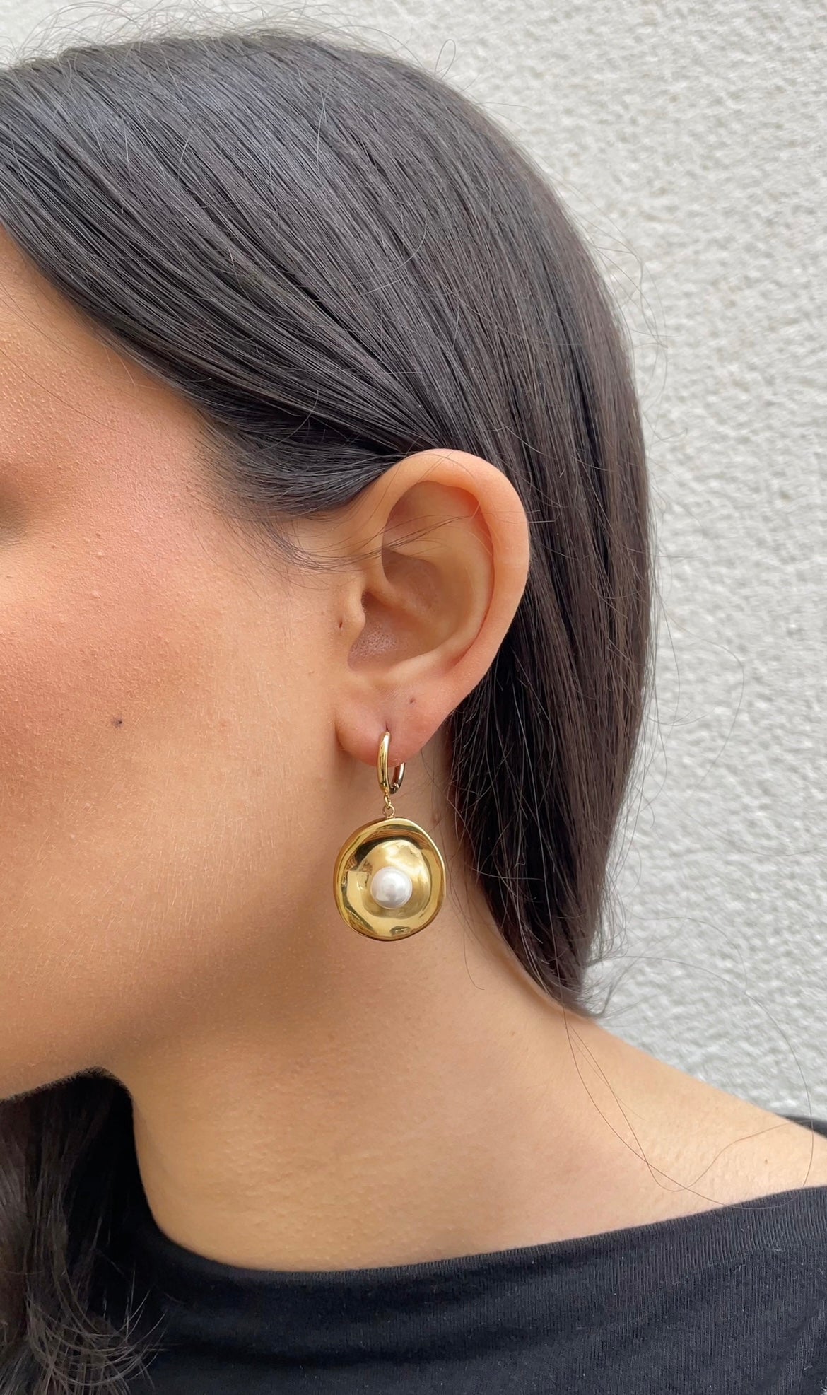 Oyster earrings