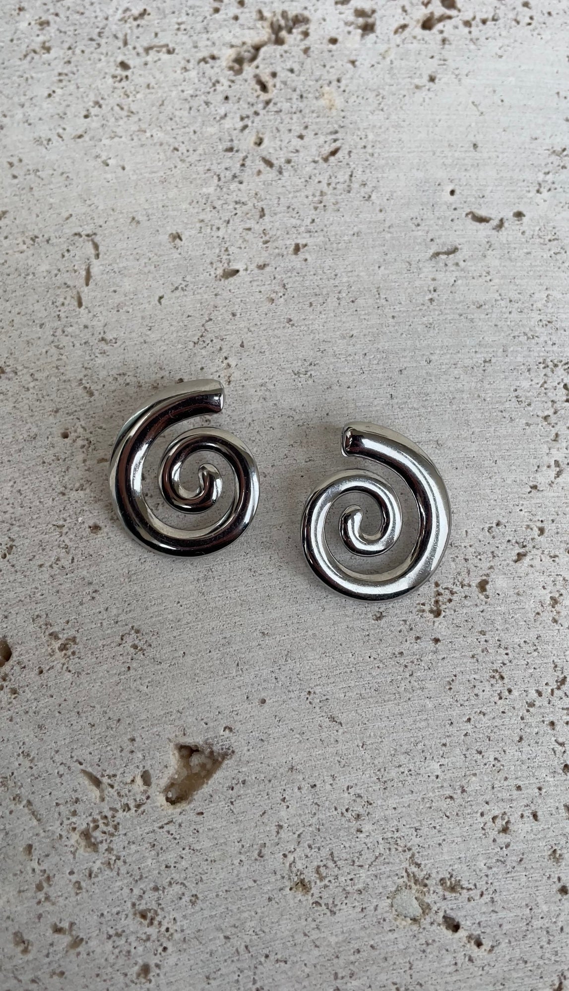 Spiral earrings