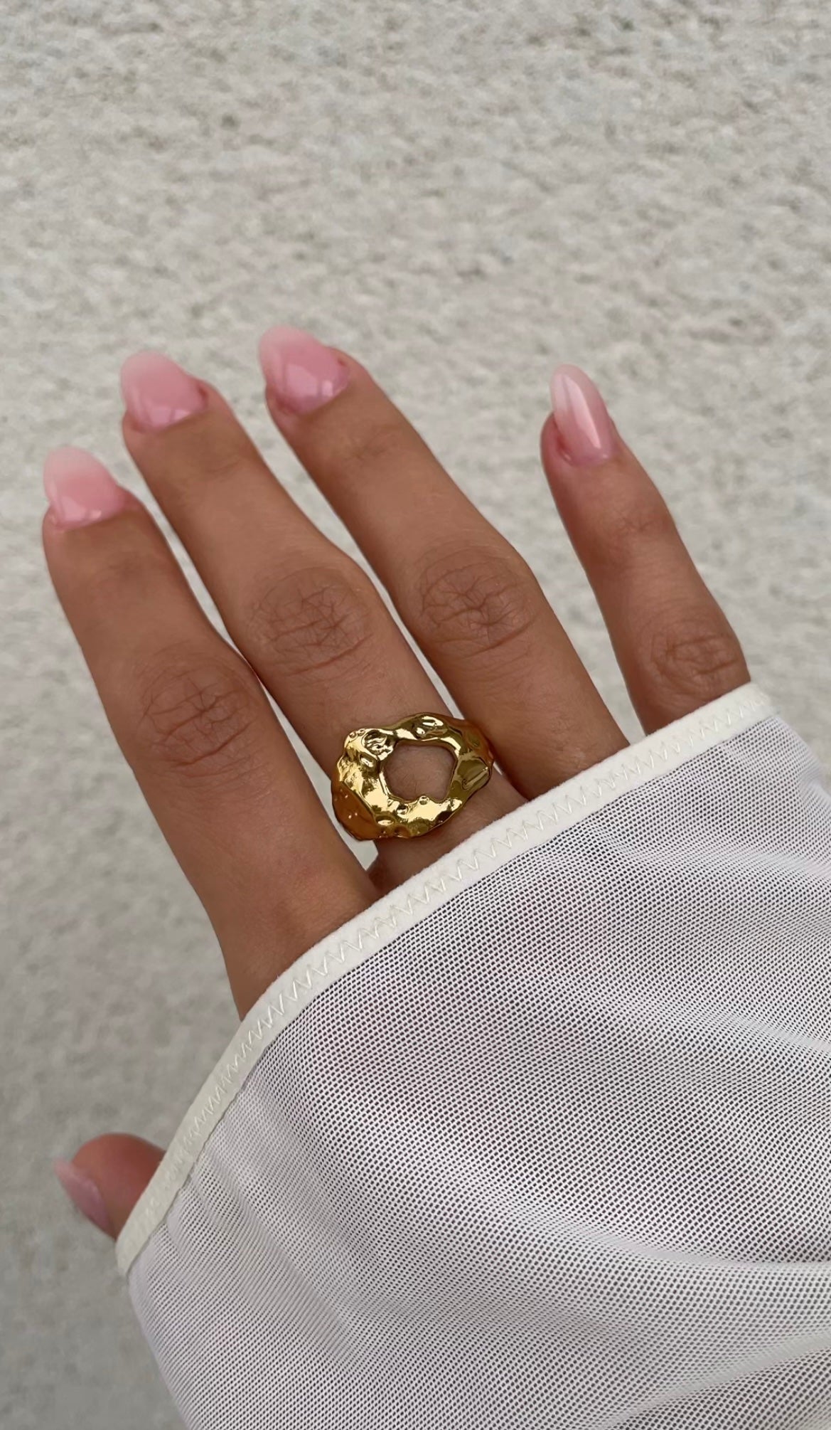 Hammered ring
