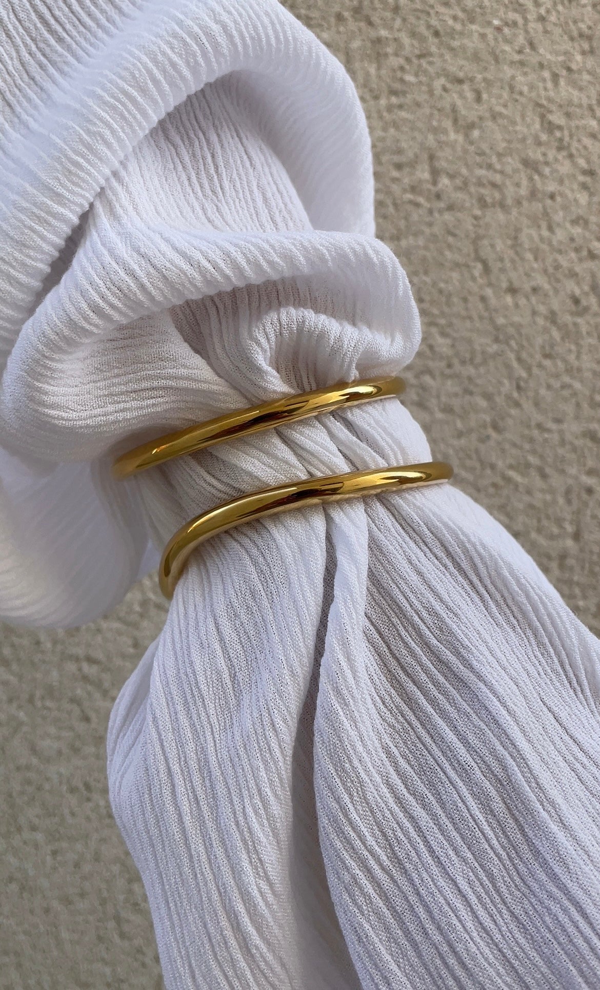 Lips bangle