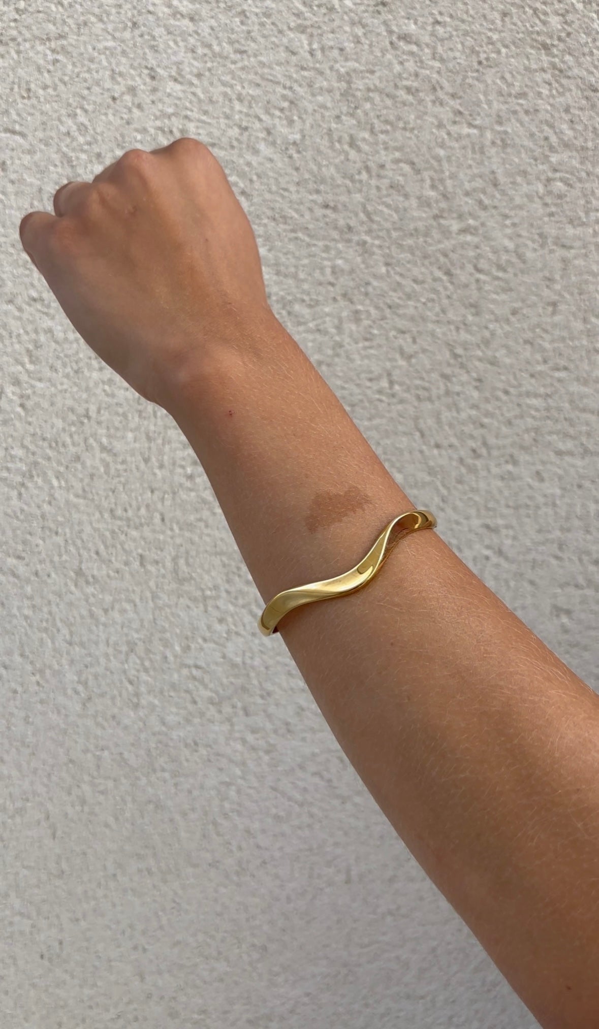 Graphic bangle