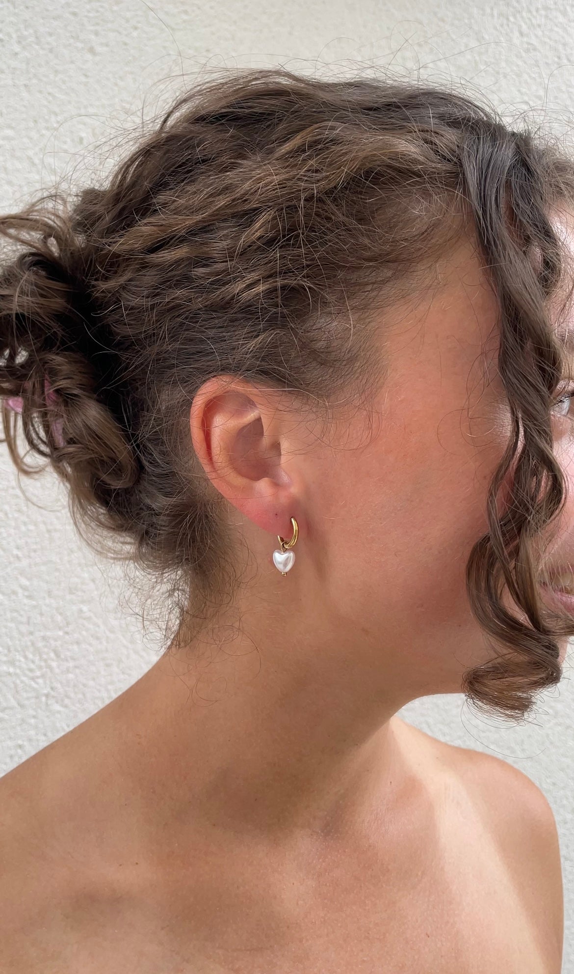 Small dangling heart earrings