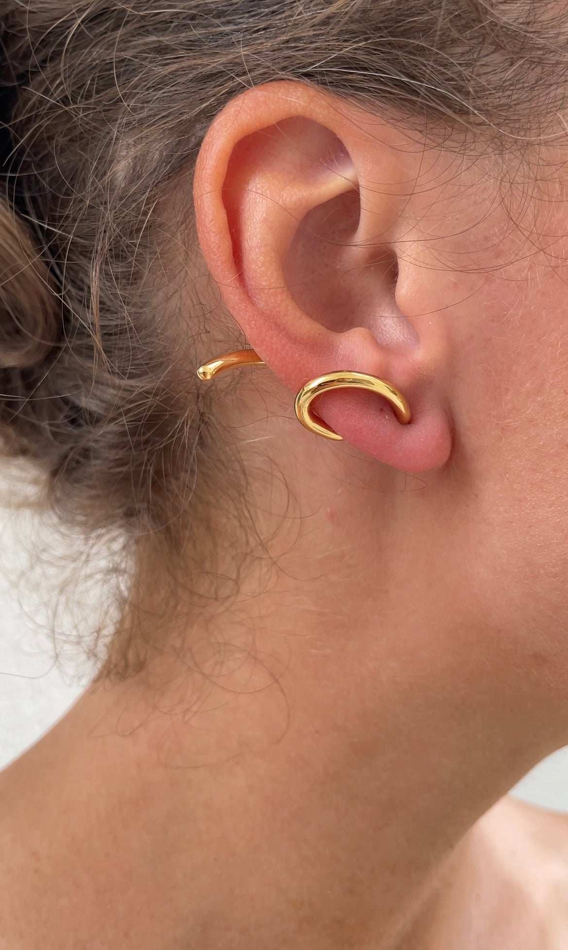 S earrings