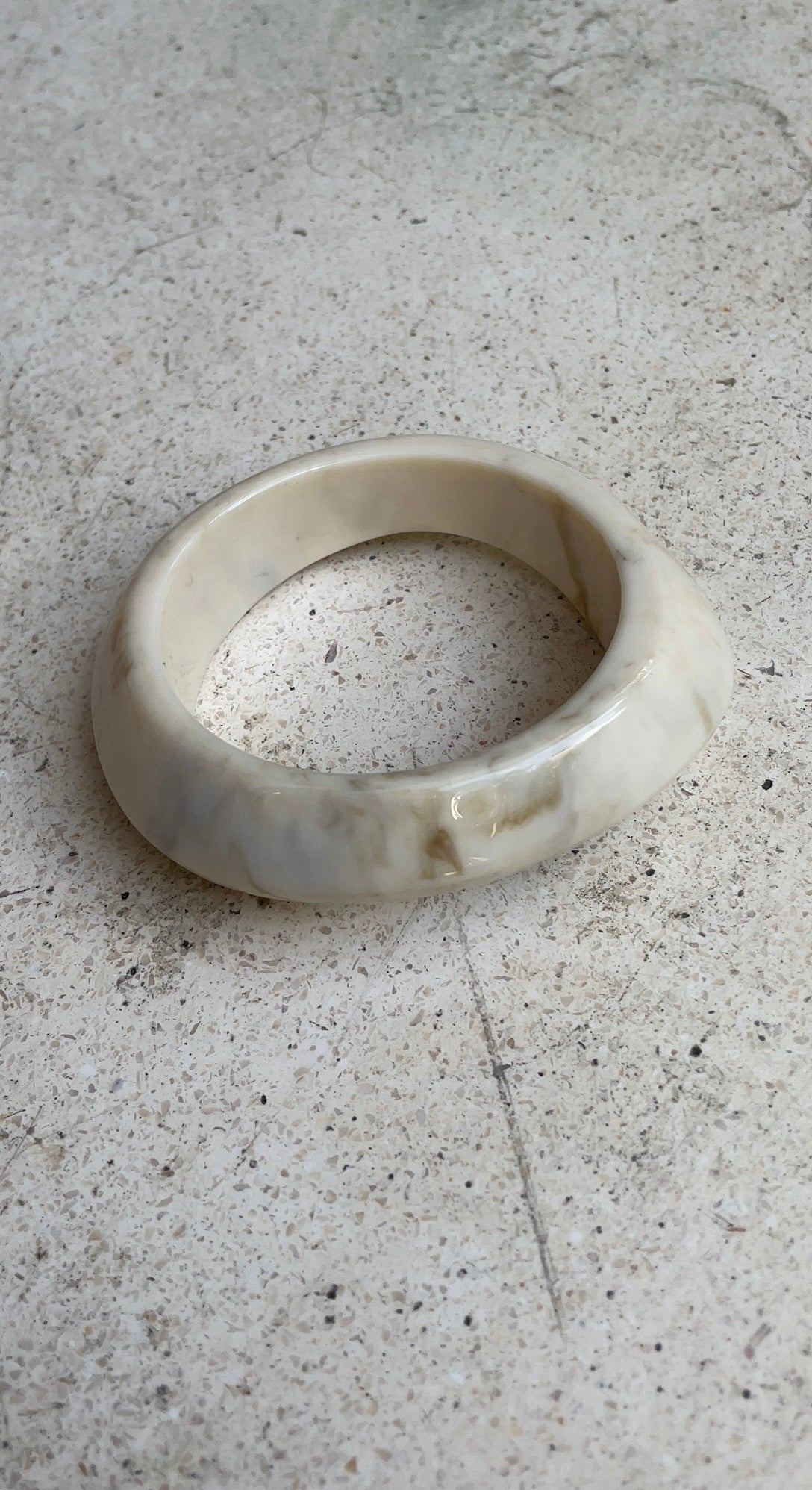 Resine bangle