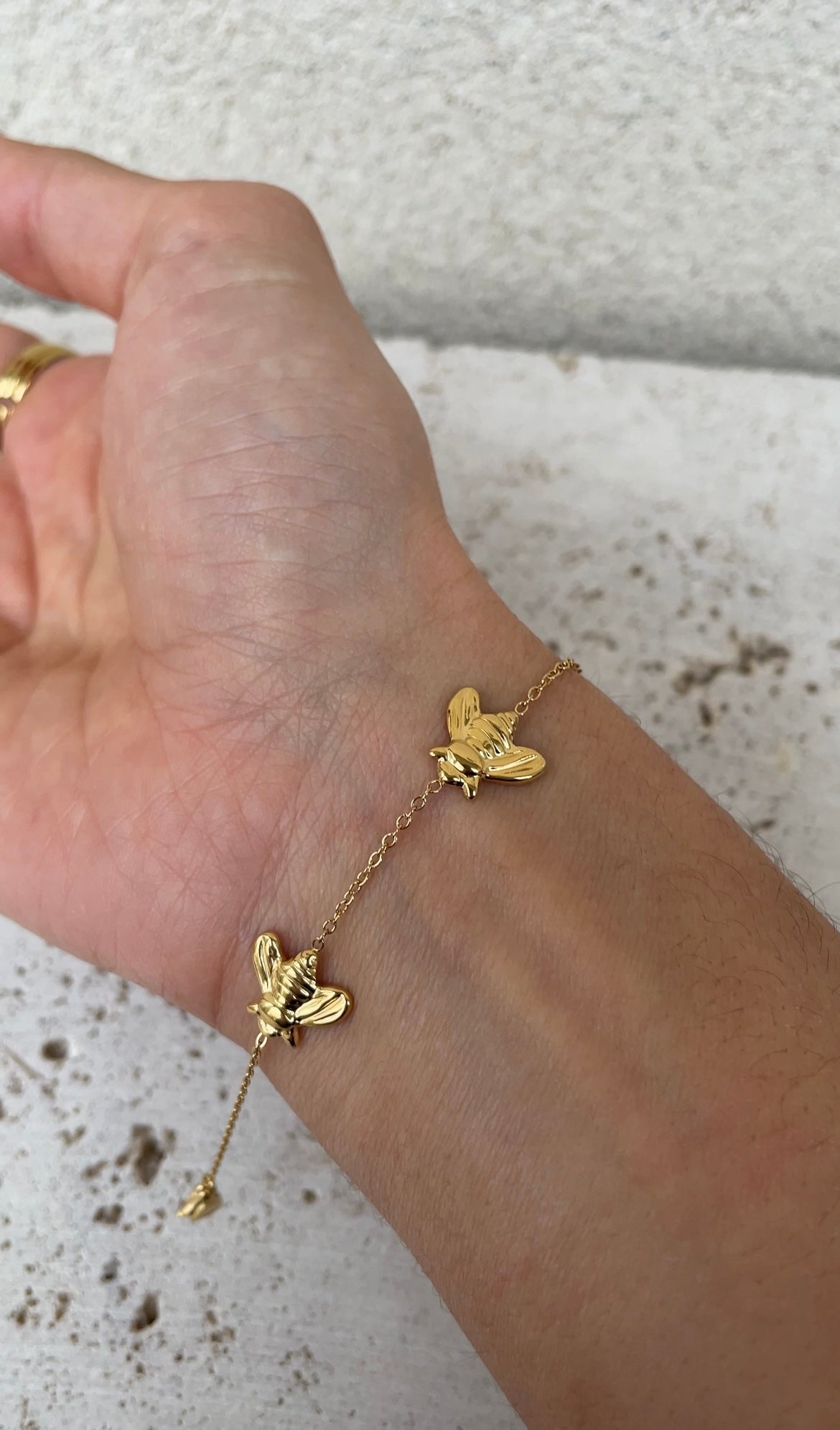 Multi bee bracelet