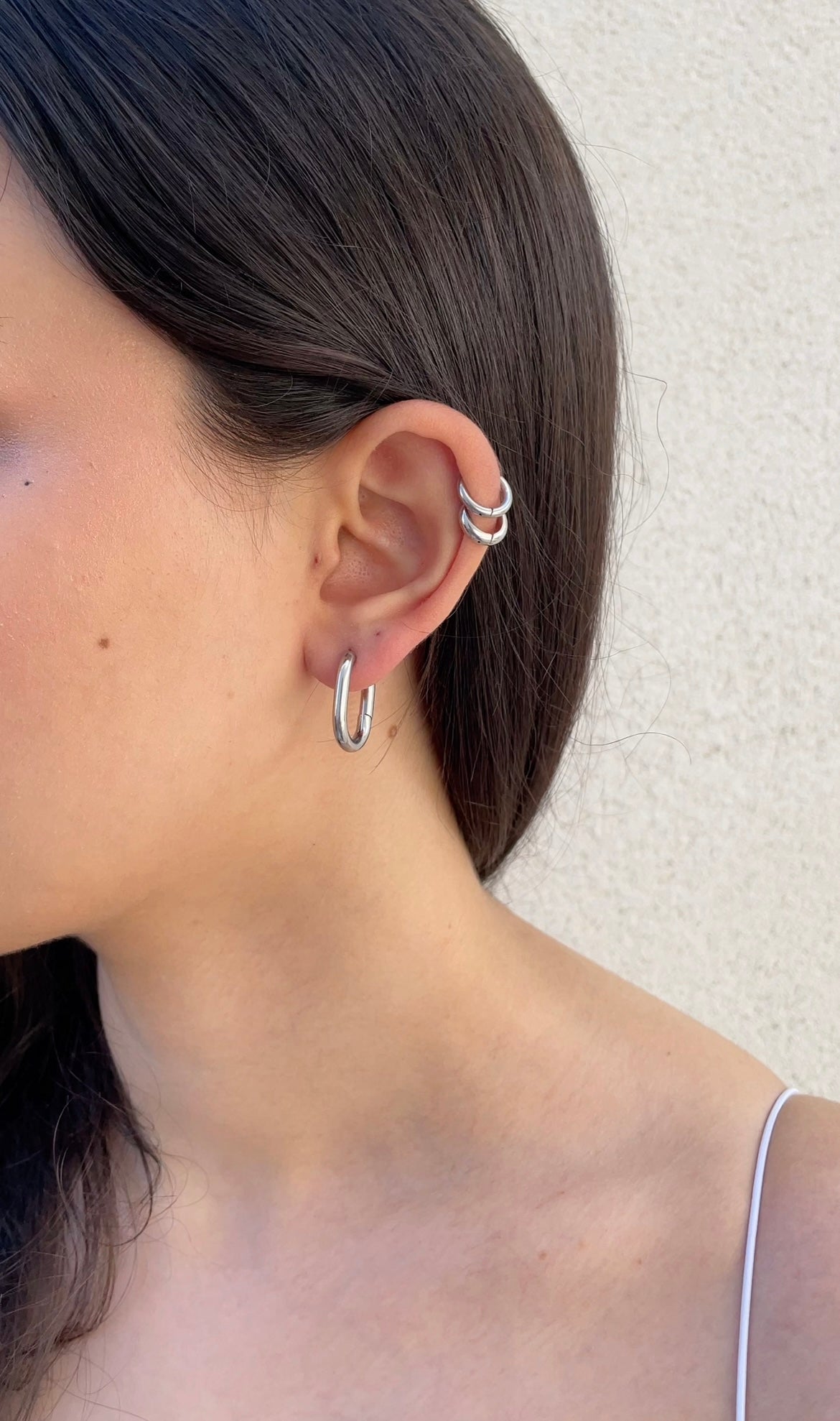Oval earrings