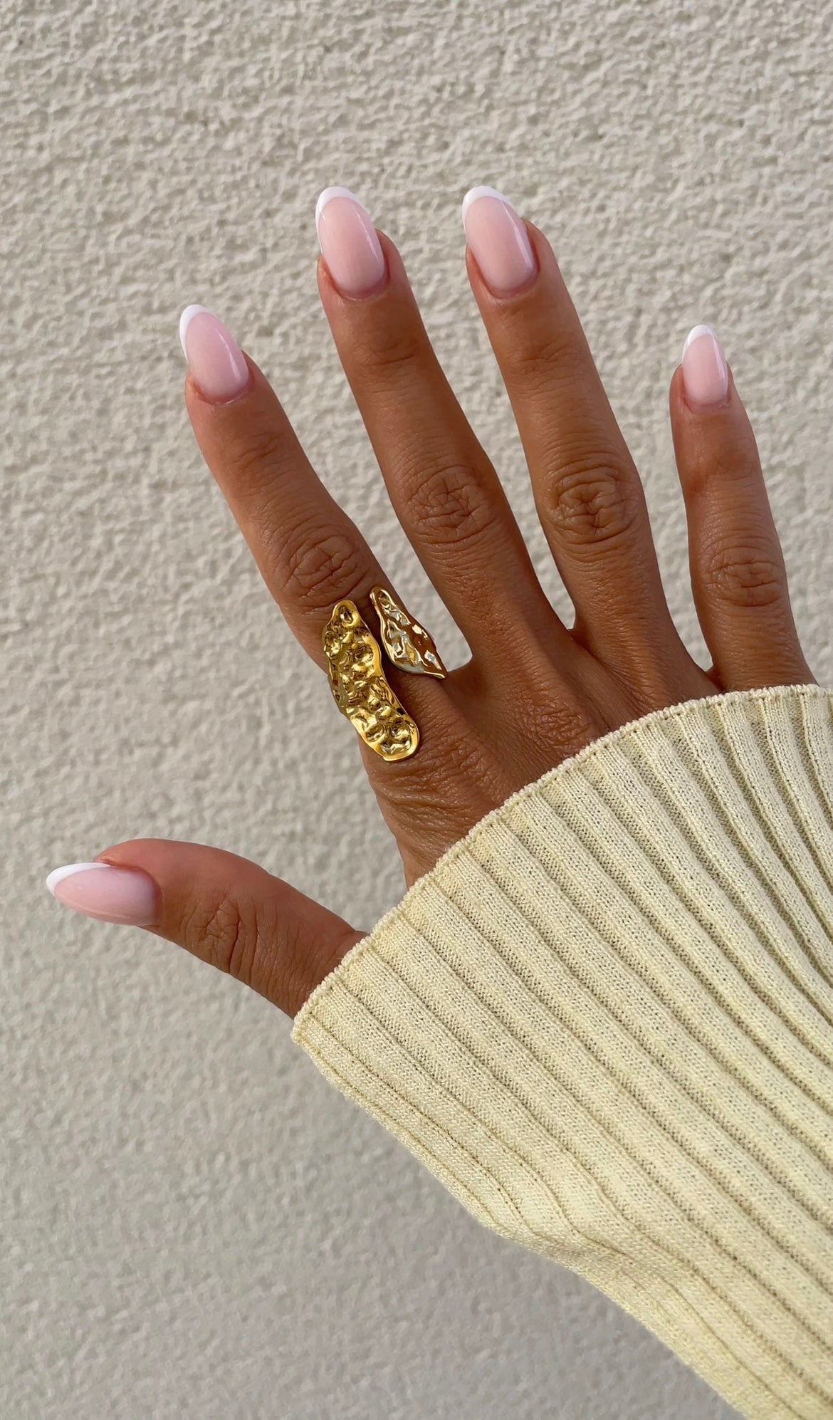 Huge stone ring