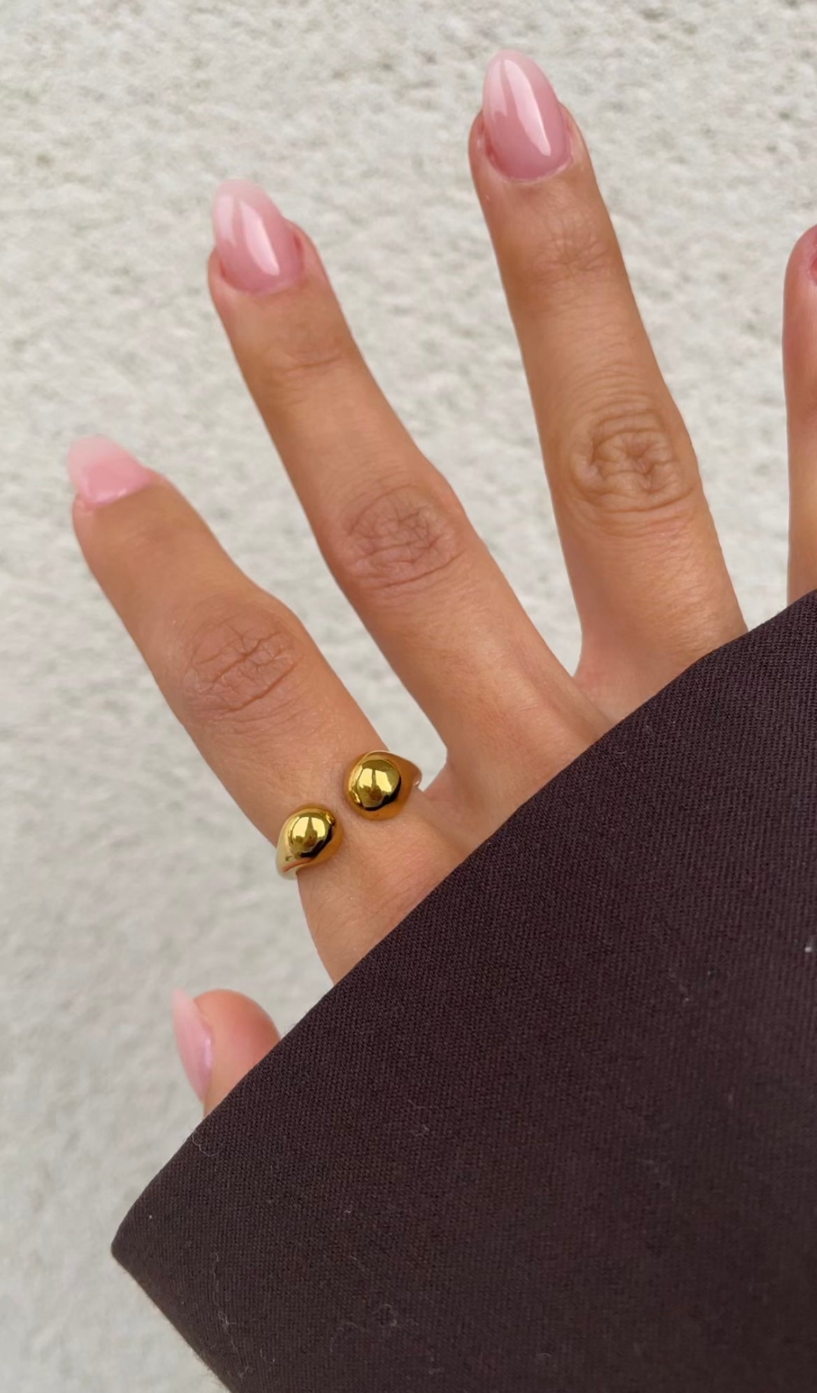 Eyes ring