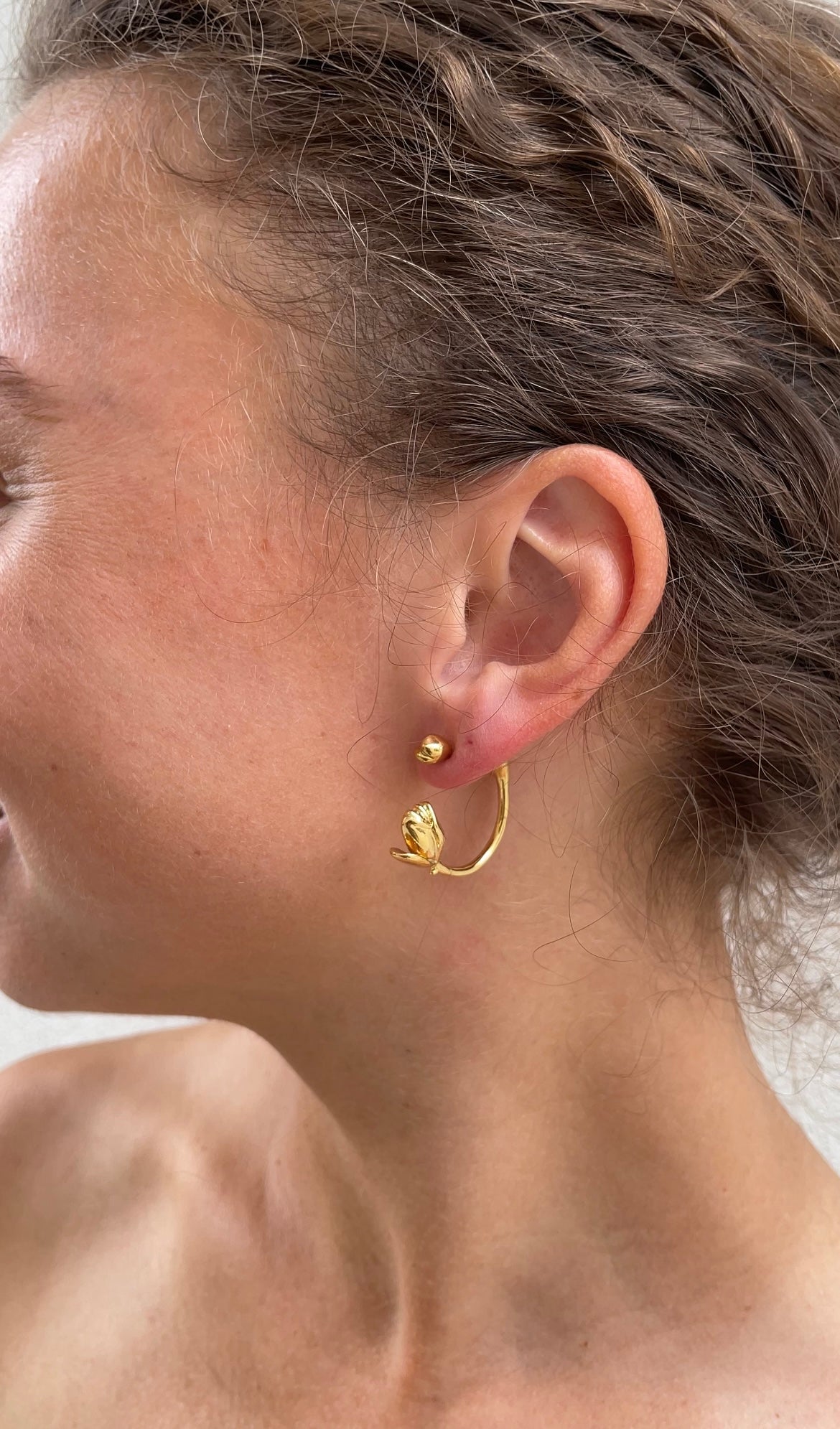 Enroll flower earrings