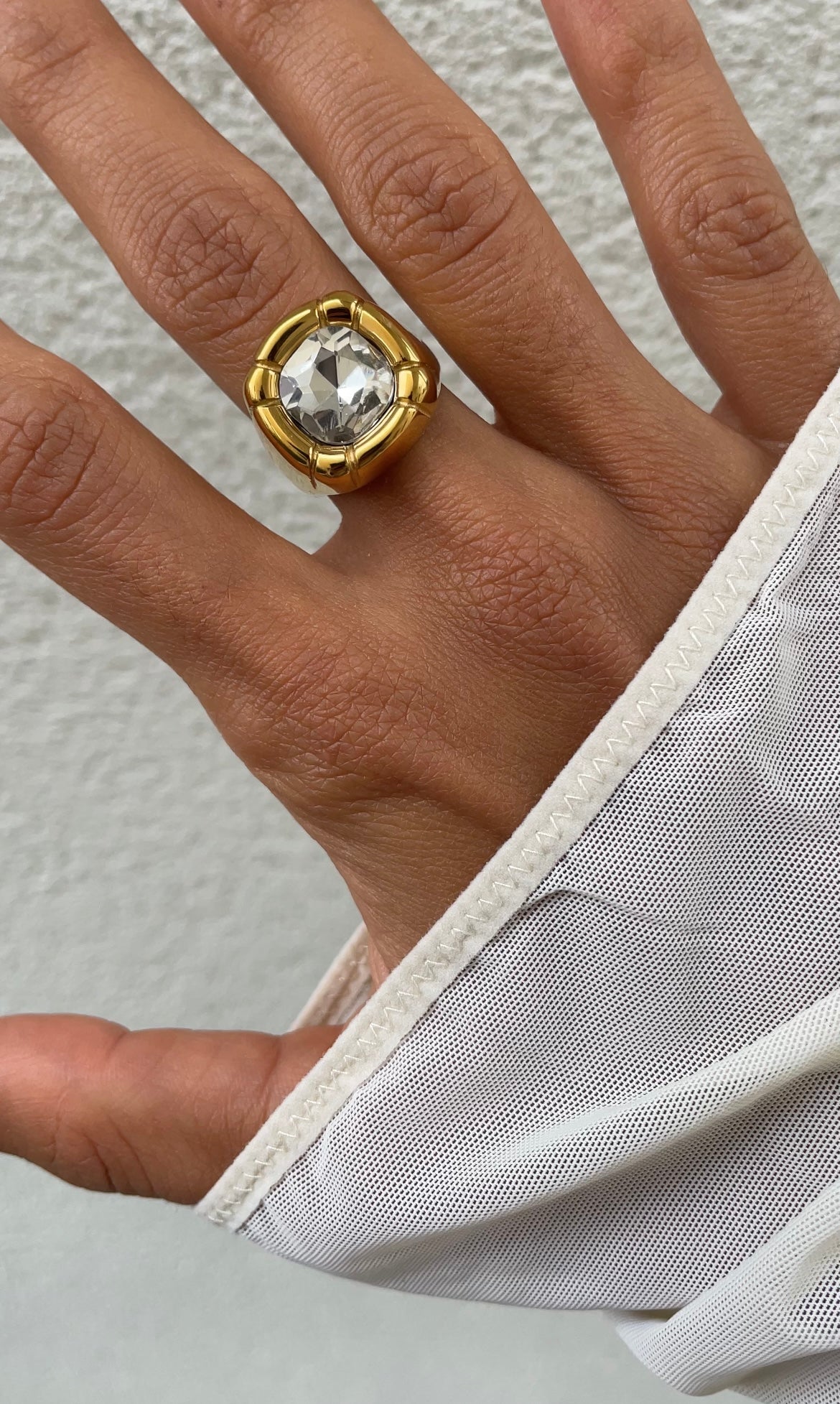 Versailles ring