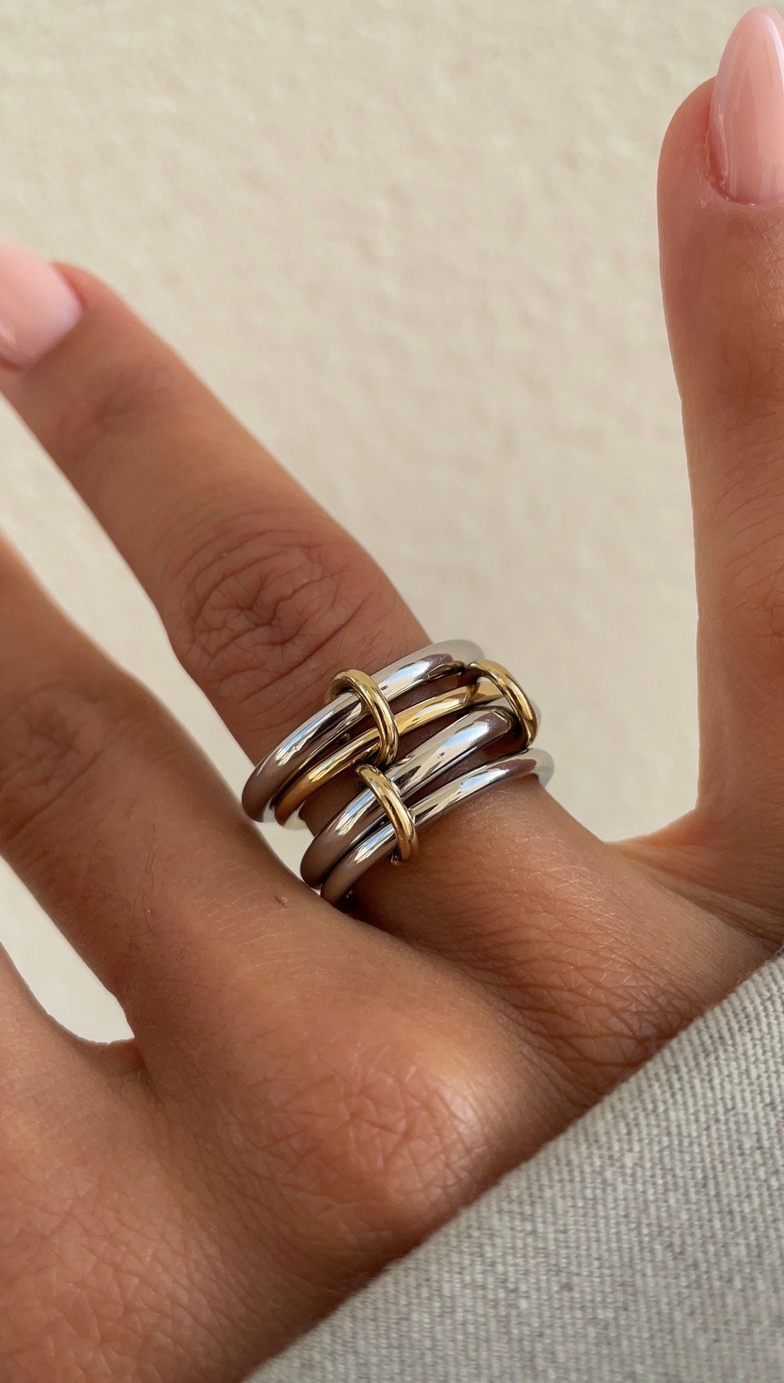 Huge couture ring n°1