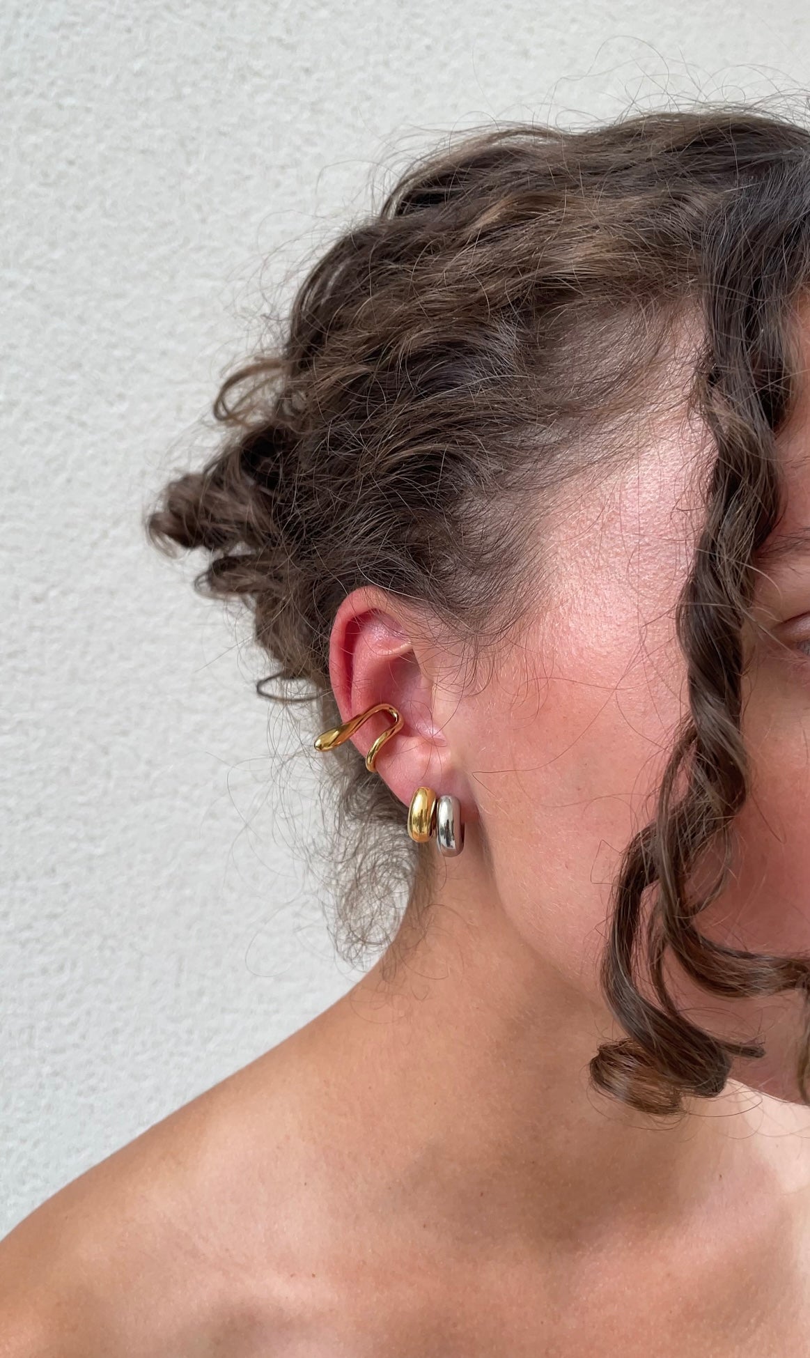 Long ear cuff