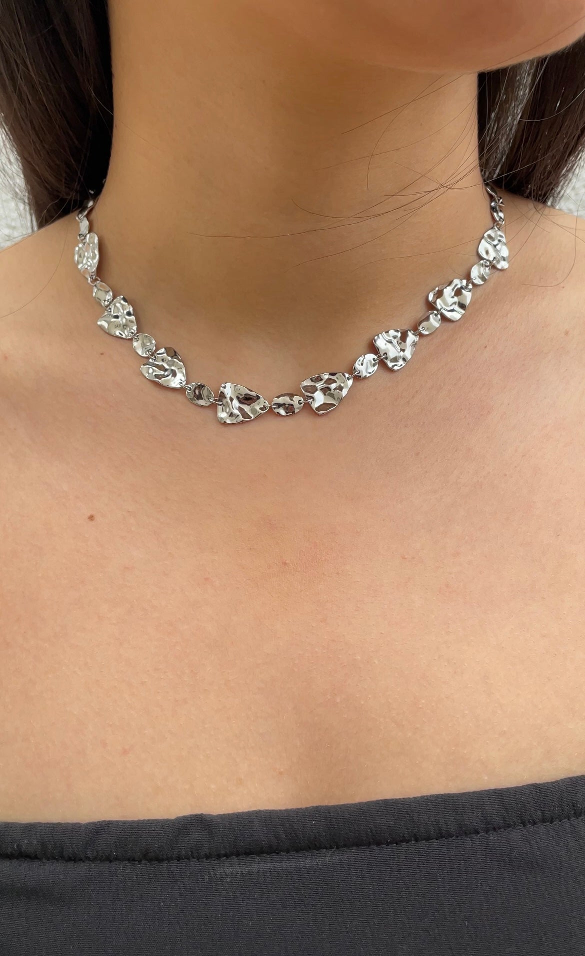 Hammered necklace