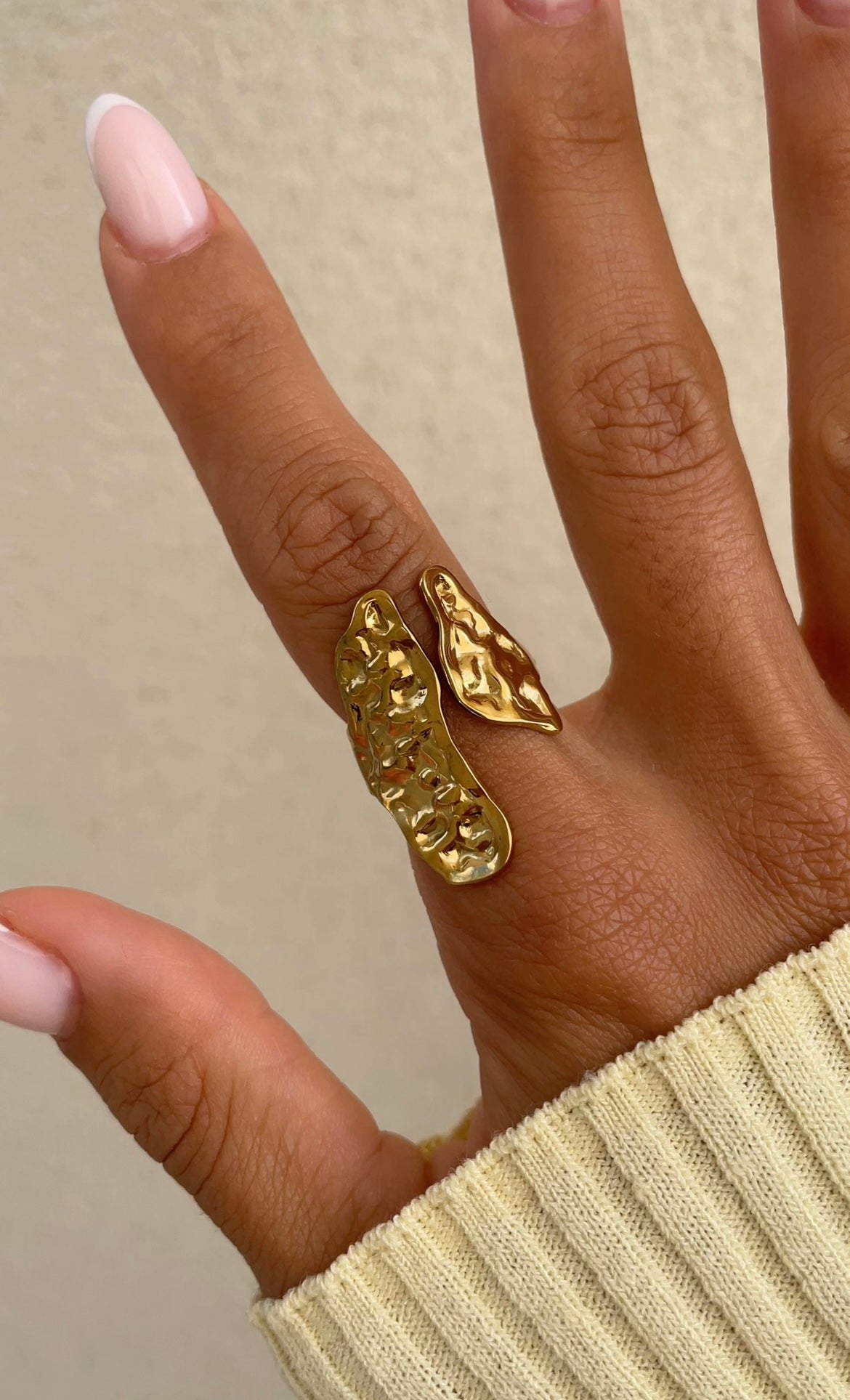 Huge stone ring