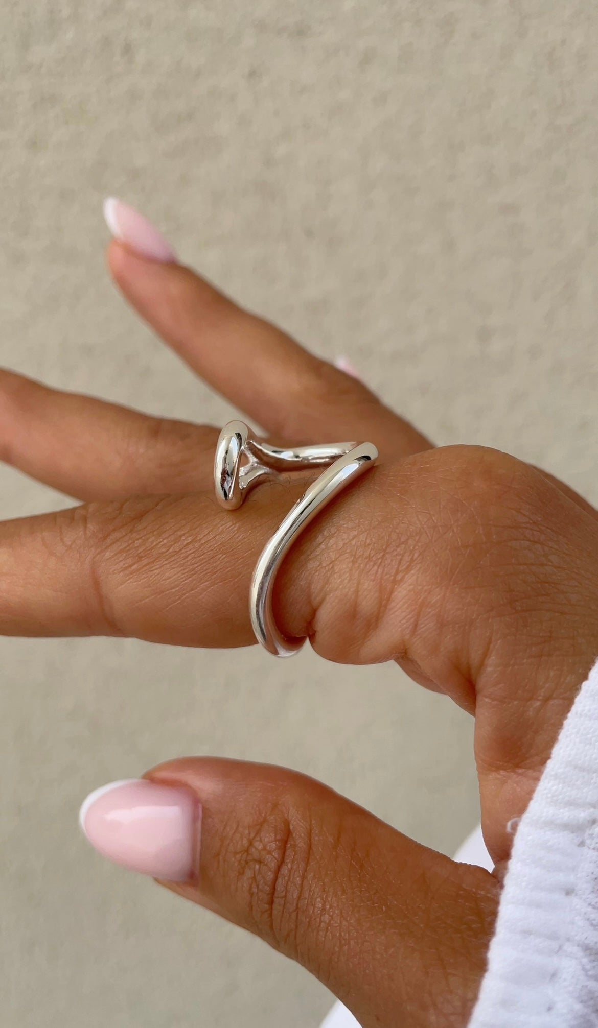 Graphic col ring