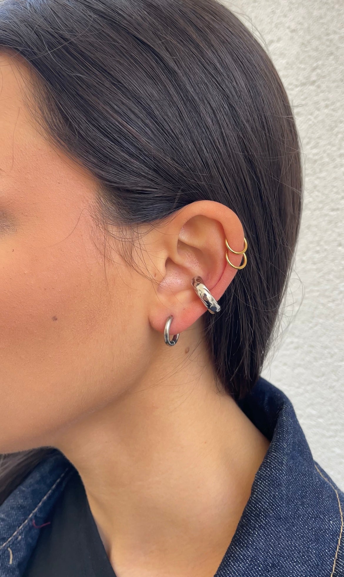 Twisted ear cuff