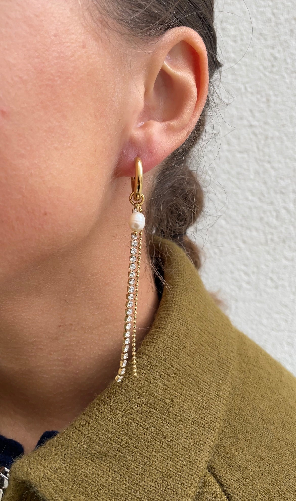 Festive earrings