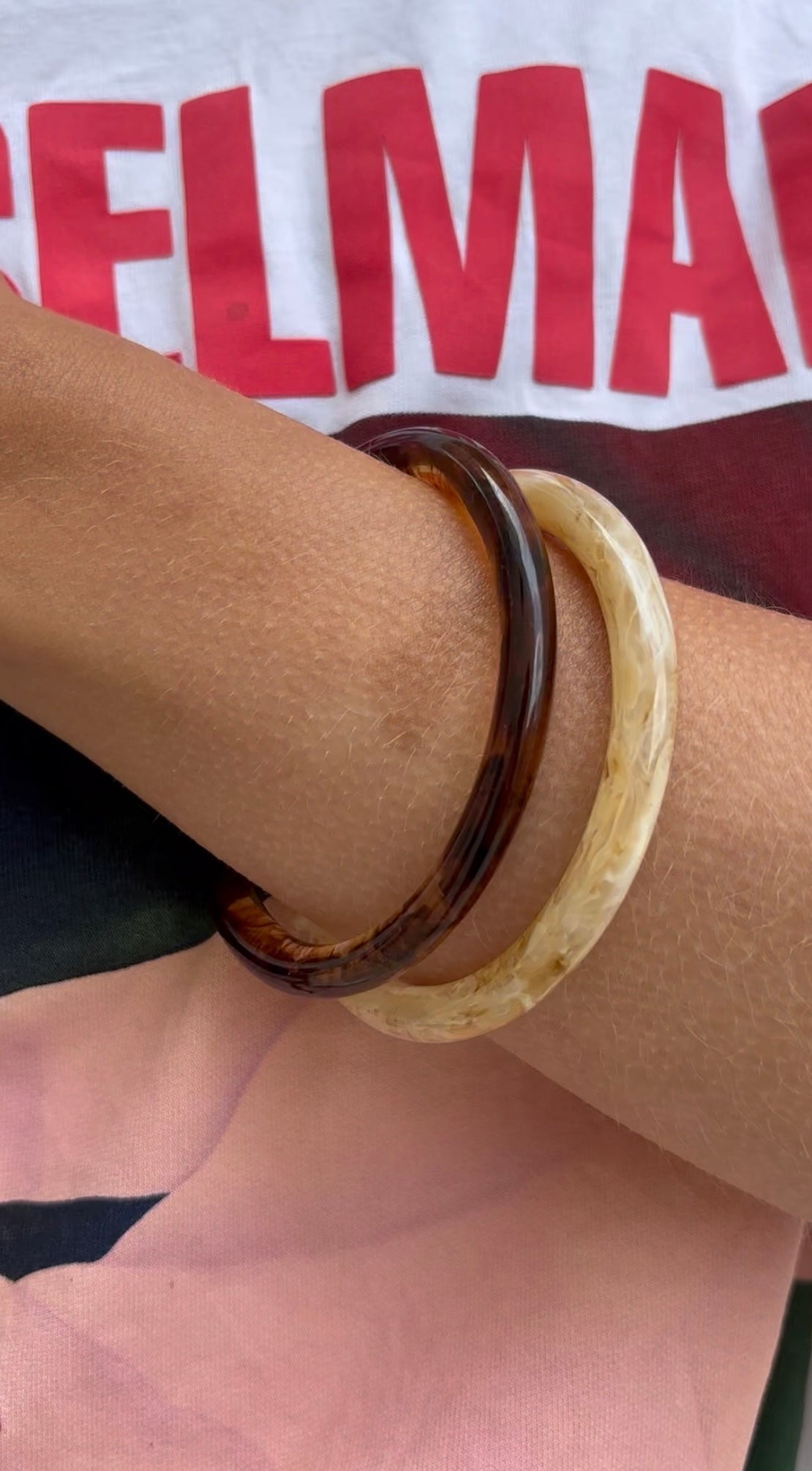Thin Resine bangle