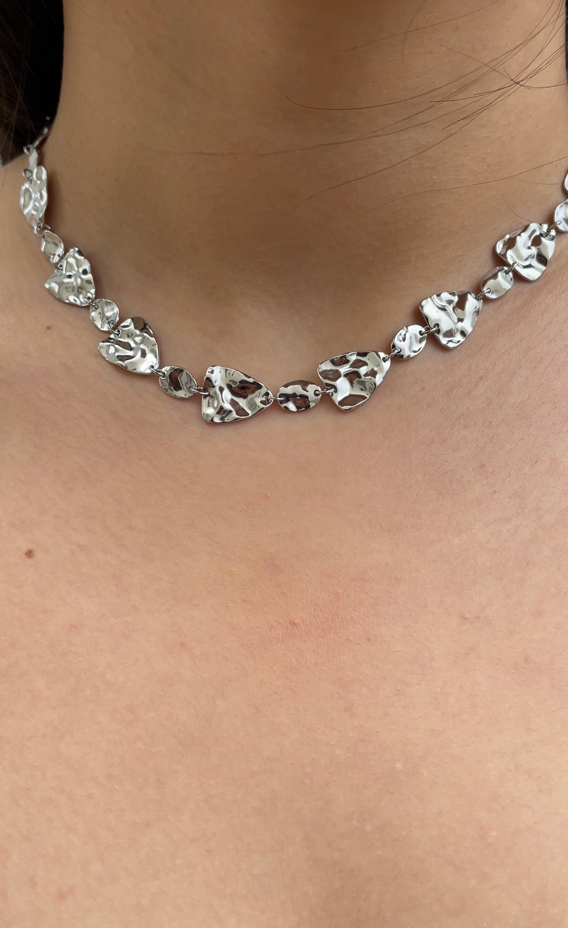 Hammered necklace