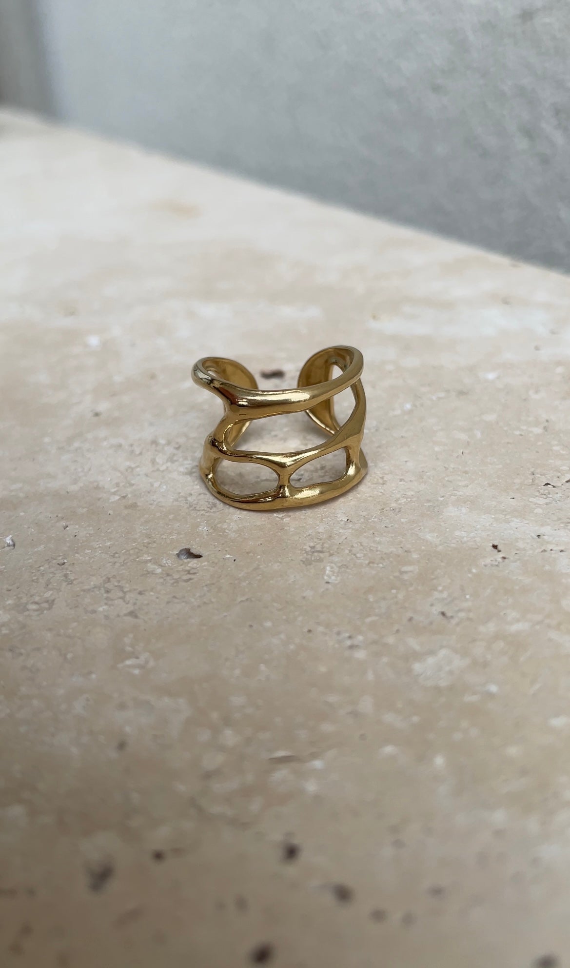Bone ring