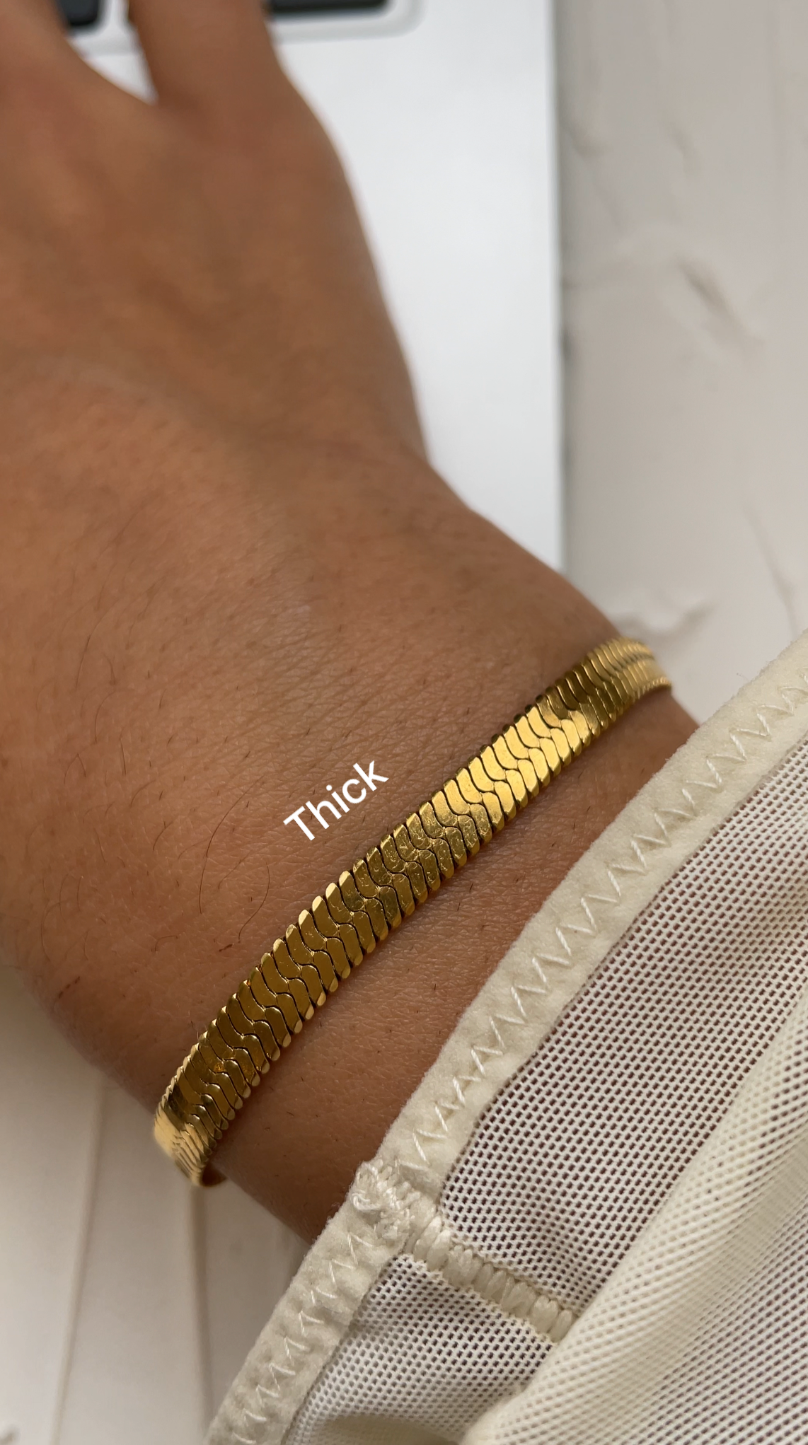 Flat bracelets