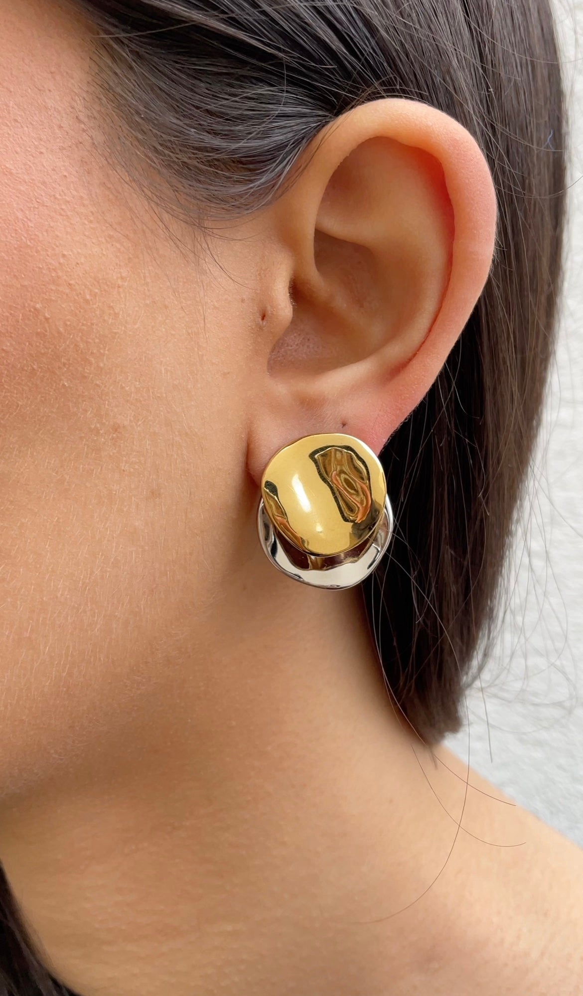 Two pieces earrings