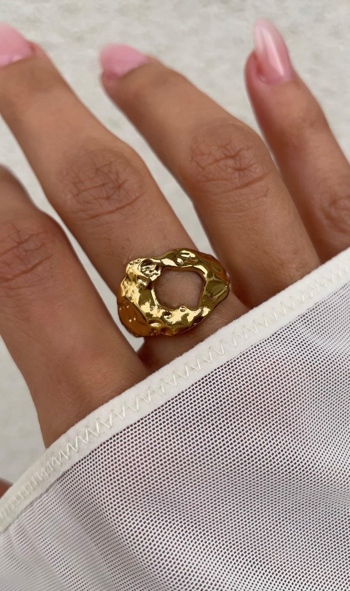 Hammered ring