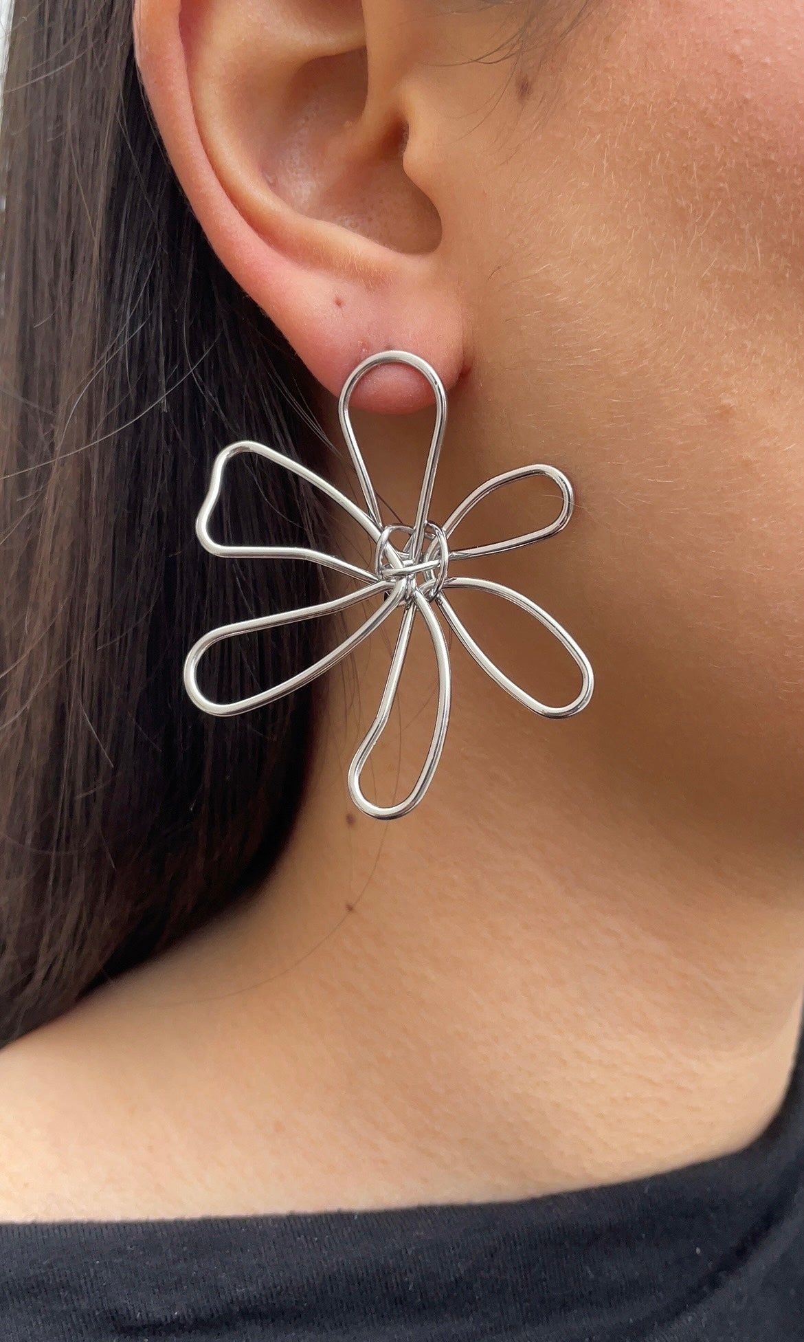 Huge Outline earrings