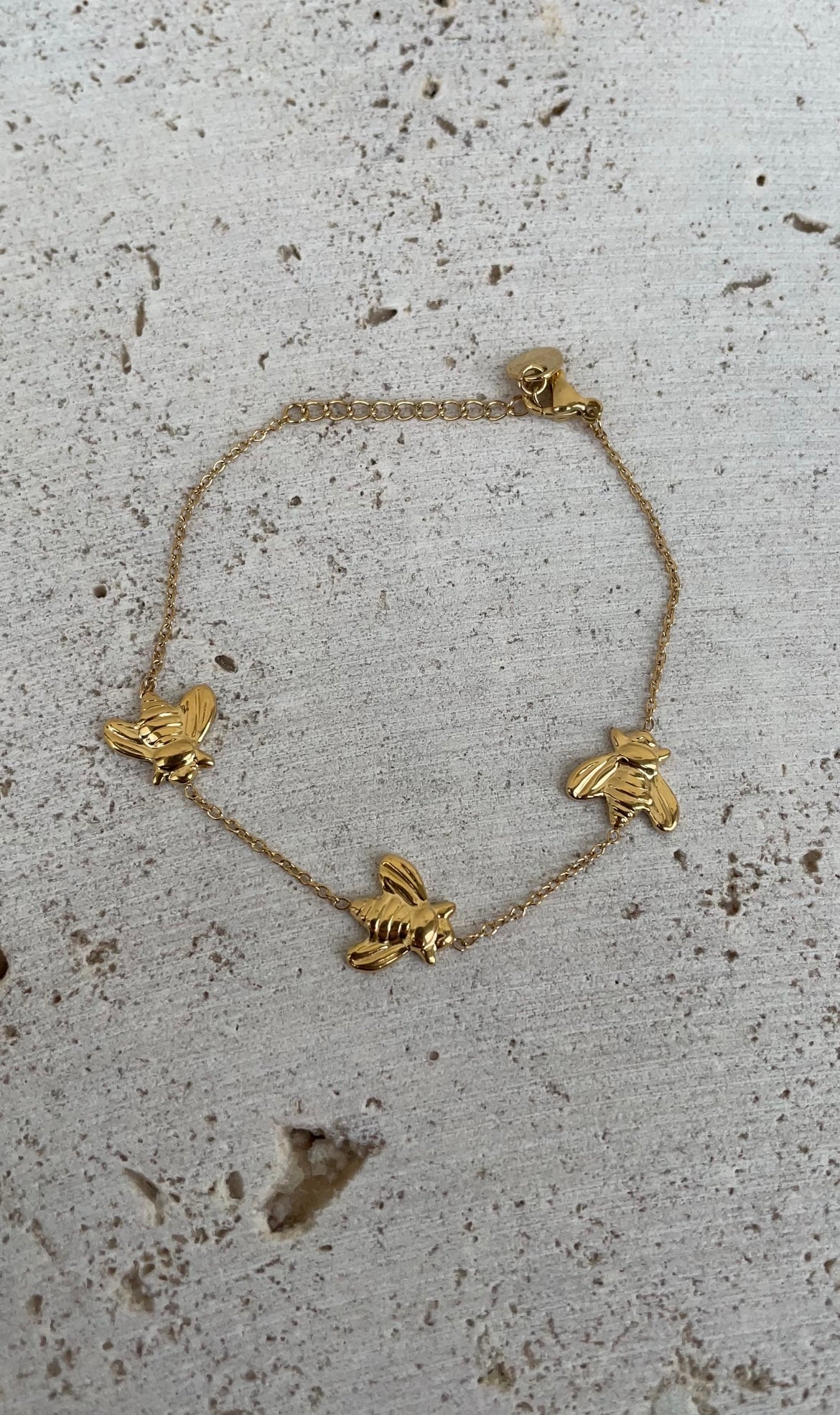 Multi bee bracelet