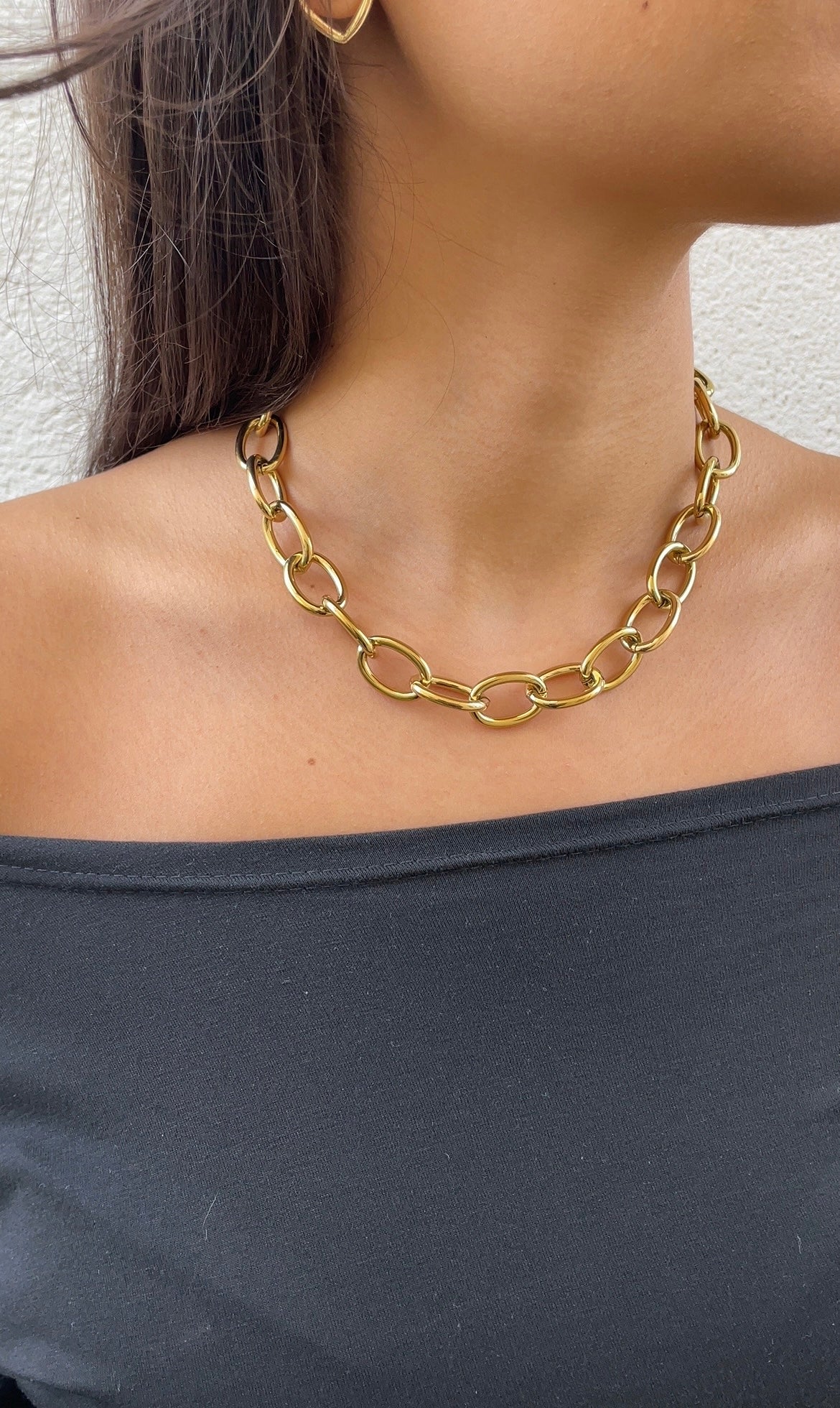 Bold chain necklace